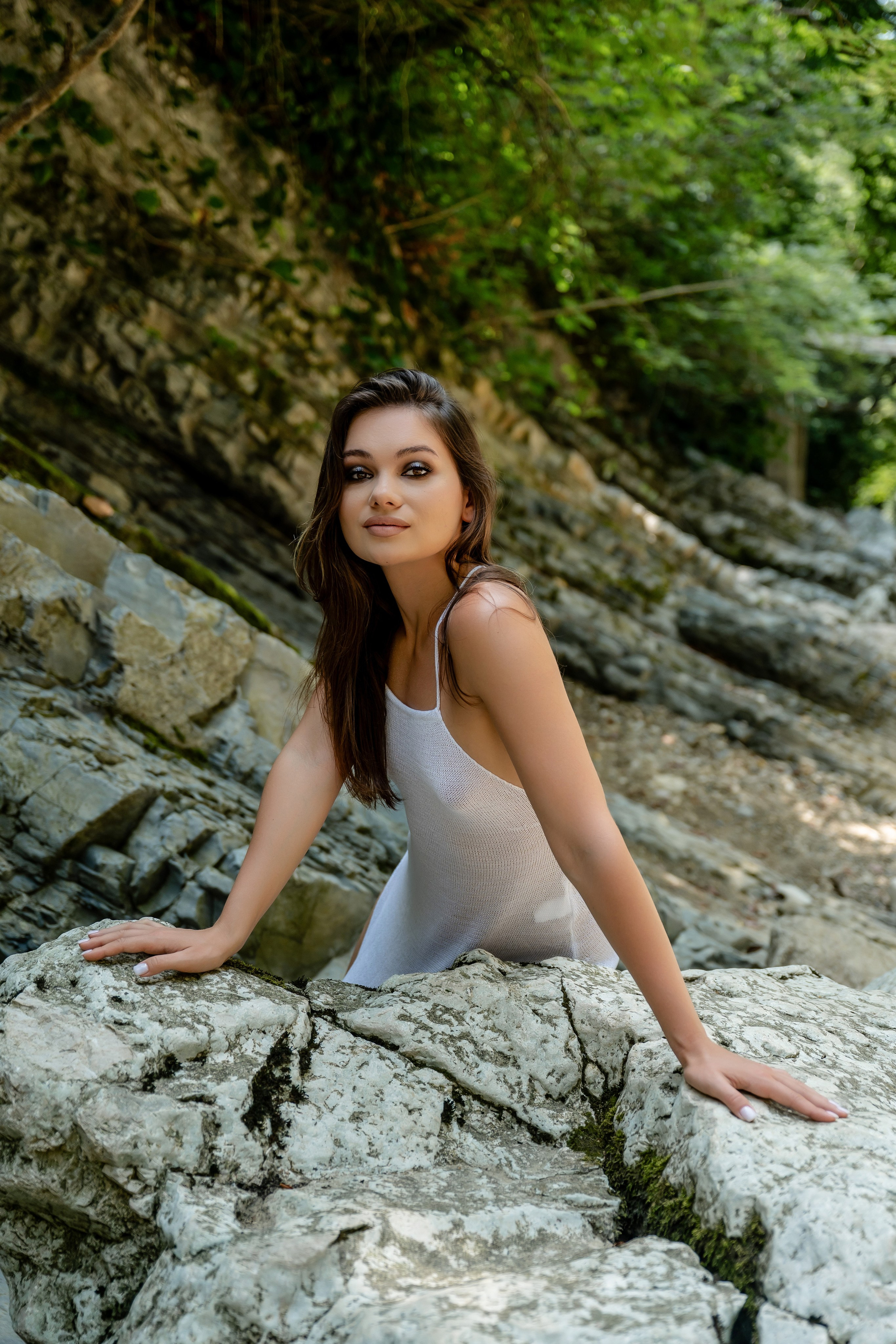 Юля водопады. Наталья Слесаренко фотограф в Сочи