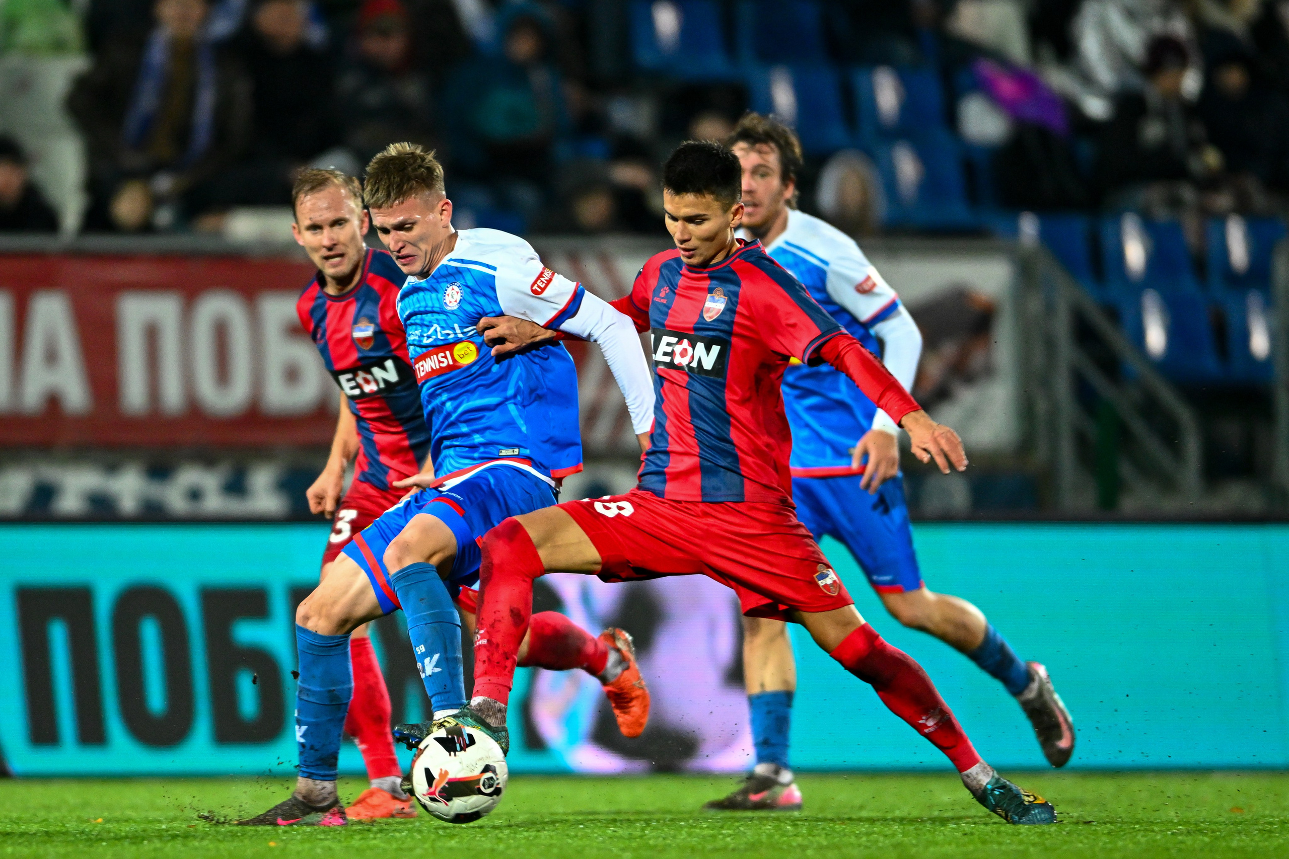 Фотограф на футбол. Спортивный и репортажный фотограф в Казани Вячеслав Сатонин