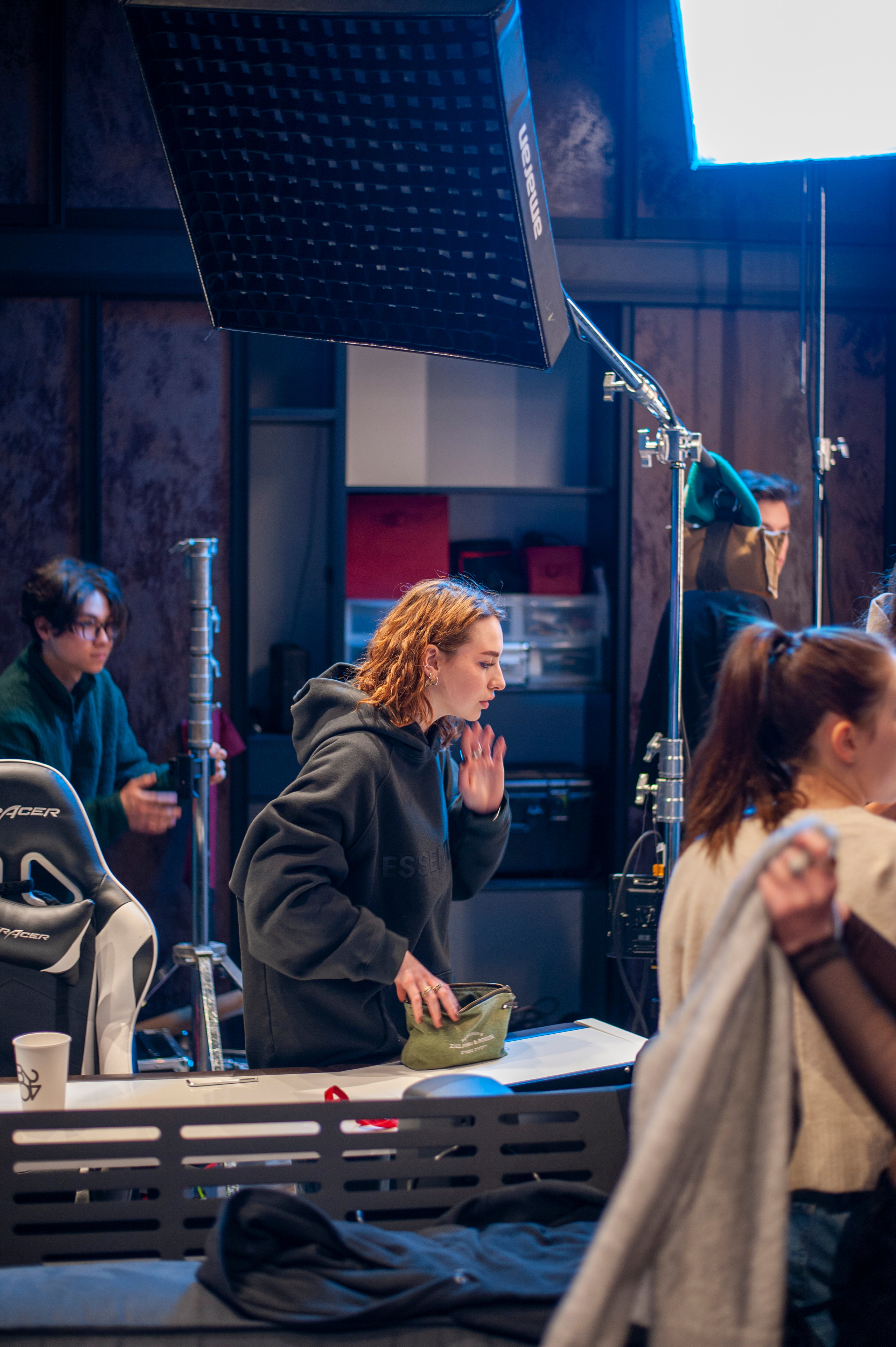 Съемка Backstage. Портретный фотограф в Москве — Иван Саяпин