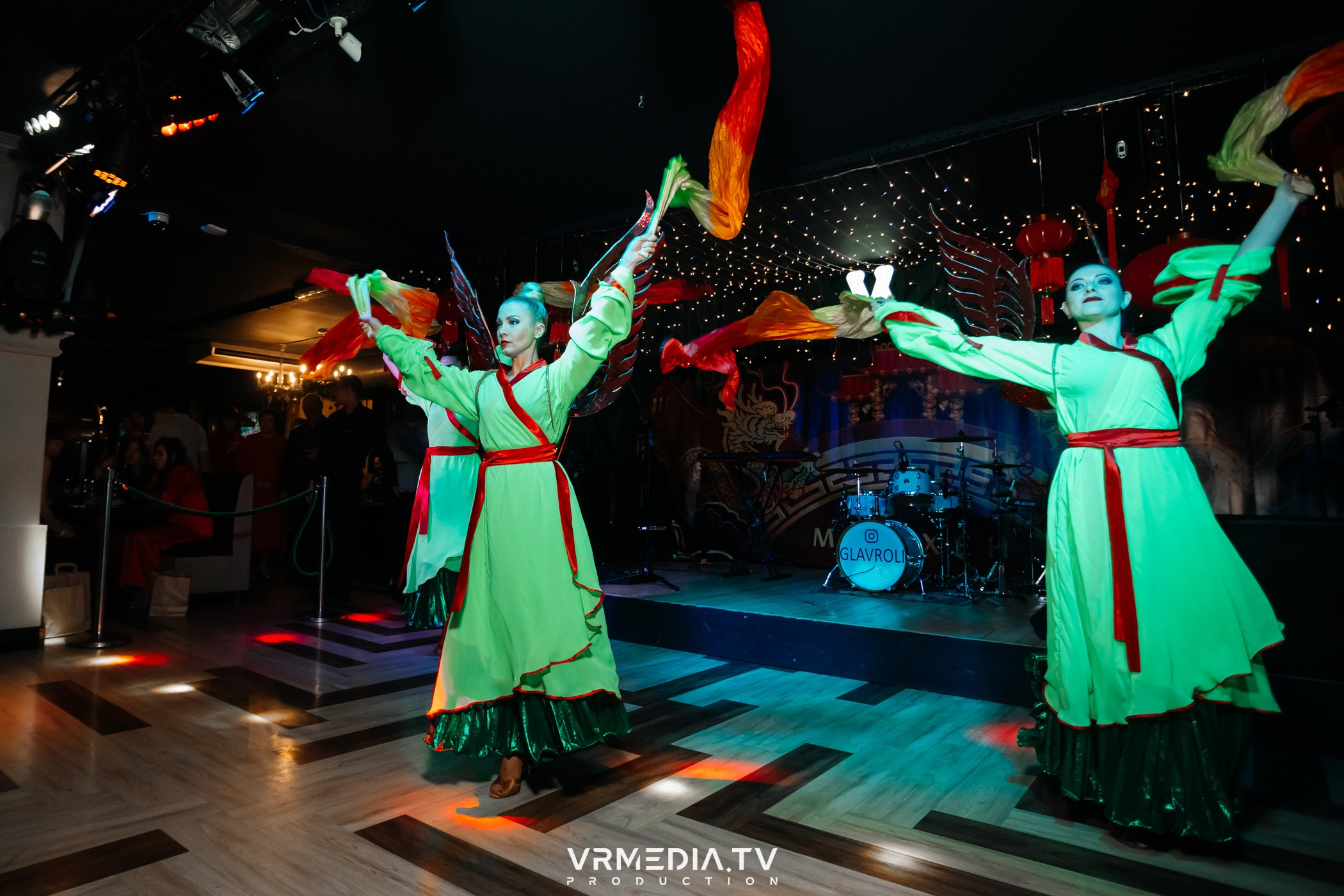 Новогодний вечер в ресторане «Мюнхен». Фотограф Кемерово | Сергей