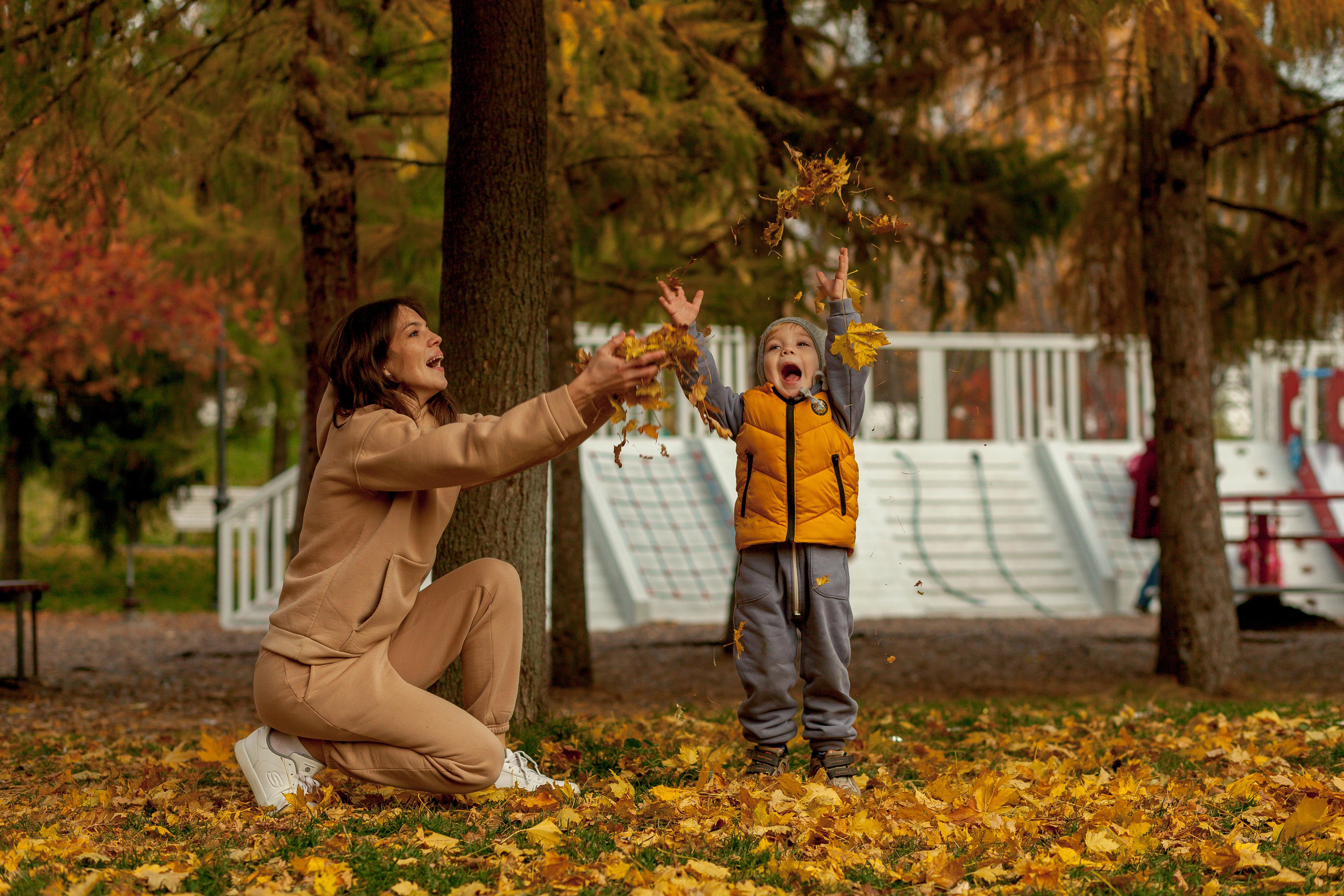 Осень 2022. Выпускные альбомы Казань. Семейный и детский фотограф Михаил Мигачев