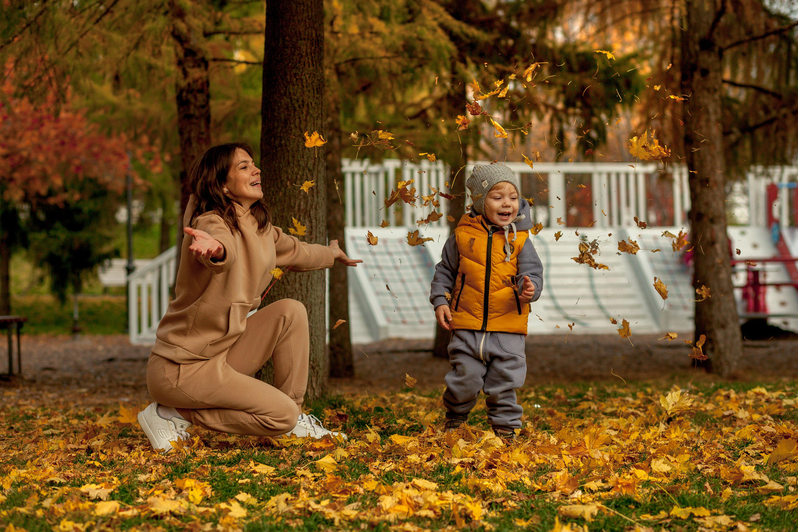 Осень 2022. Выпускные альбомы Казань. Семейный и детский фотограф Михаил Мигачев