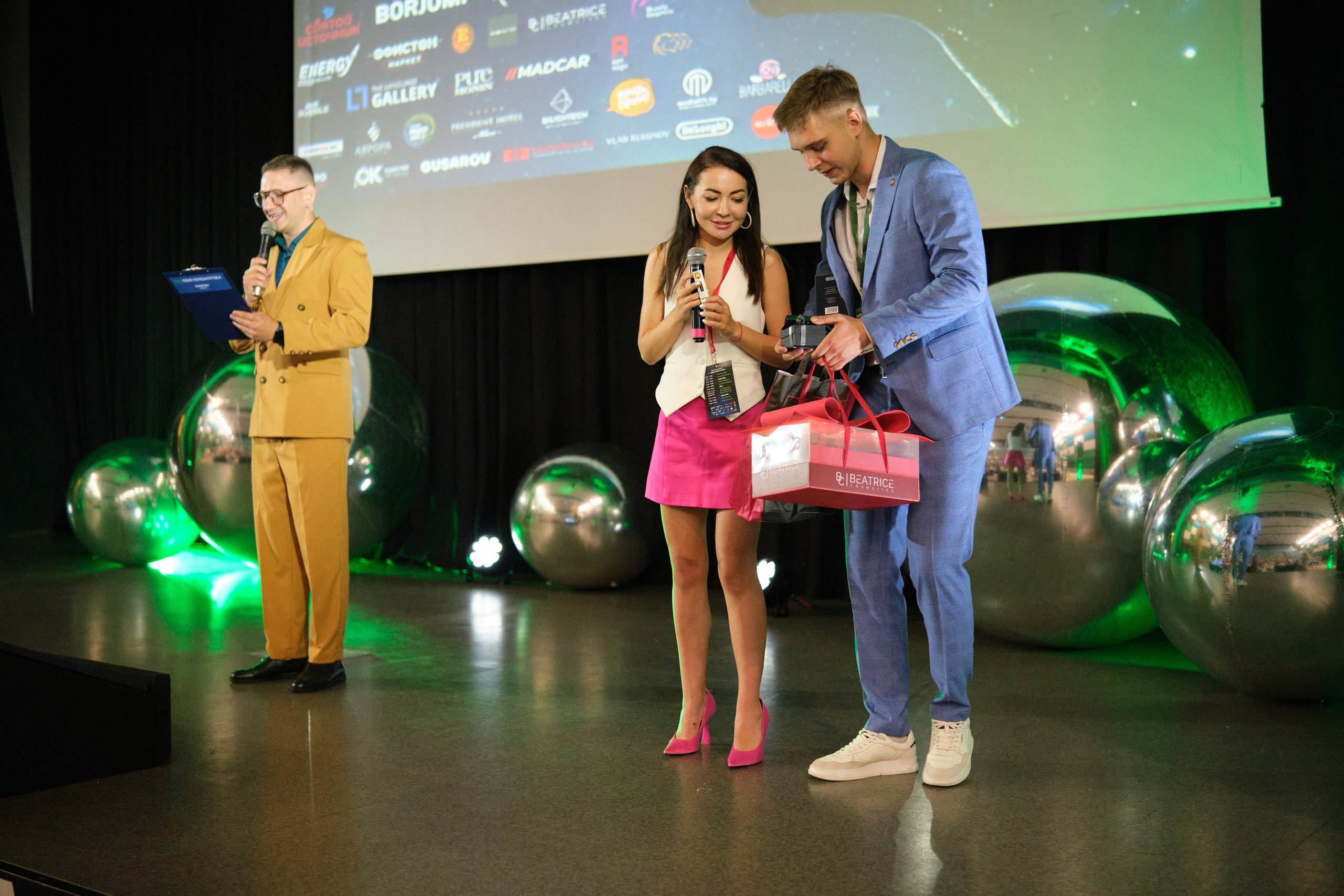 Женский форум PRОТебя. Репортажный фотограф Дмитрий Литвинский. Минск, Беларусь, мир