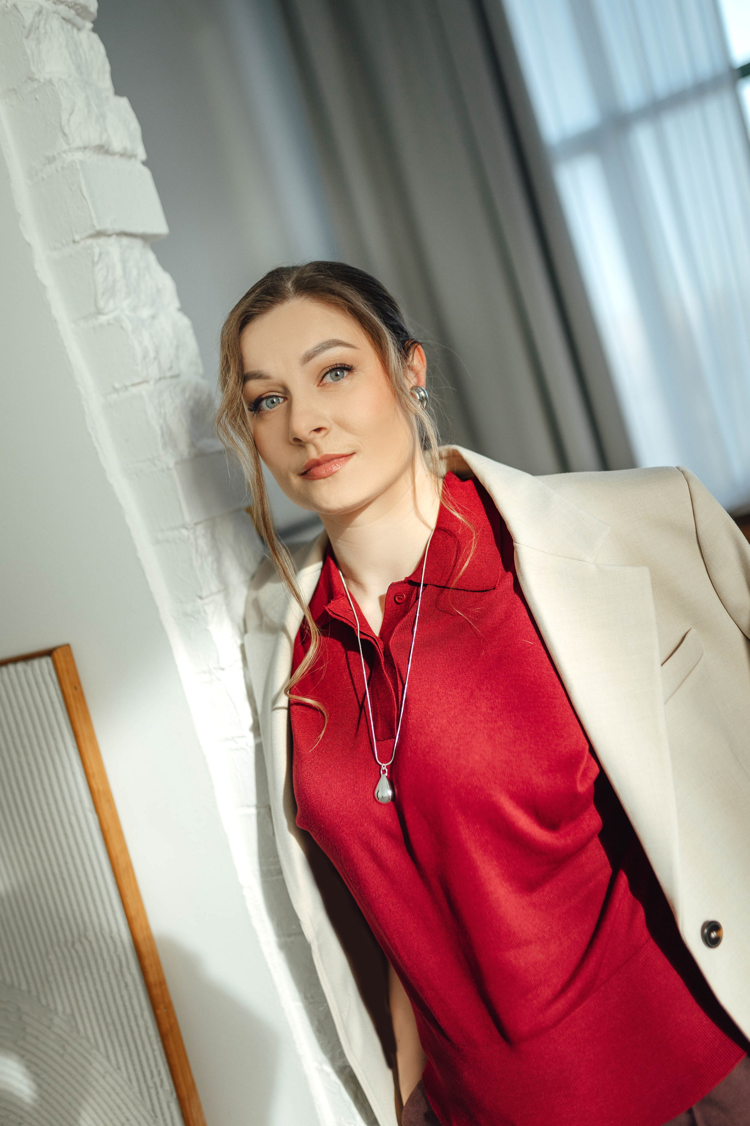 Леся, Lighstudio