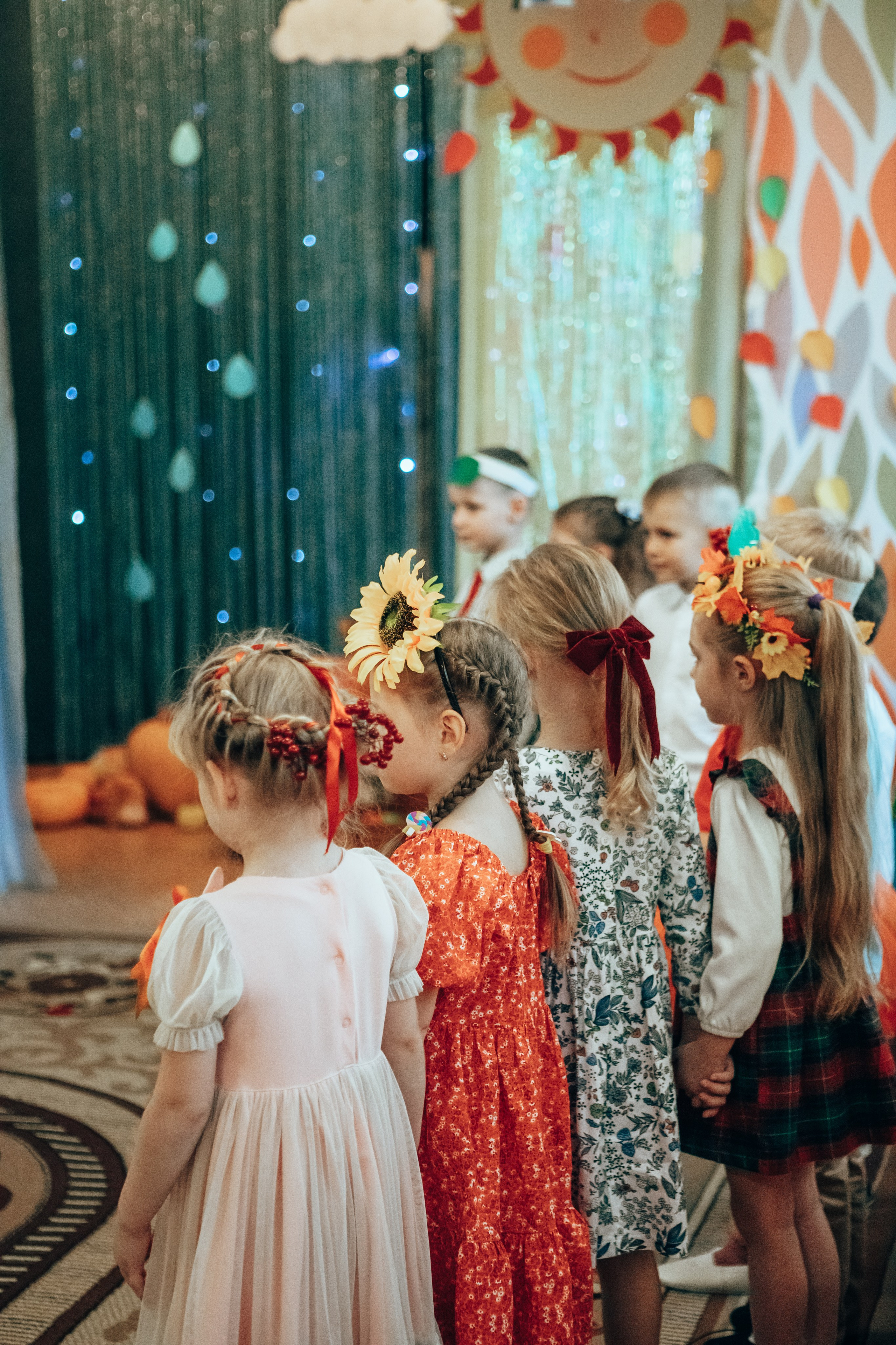 Утренник «Праздник осени». Семейный и детский фотограф в г. Новосибирске Макеева Анастасия