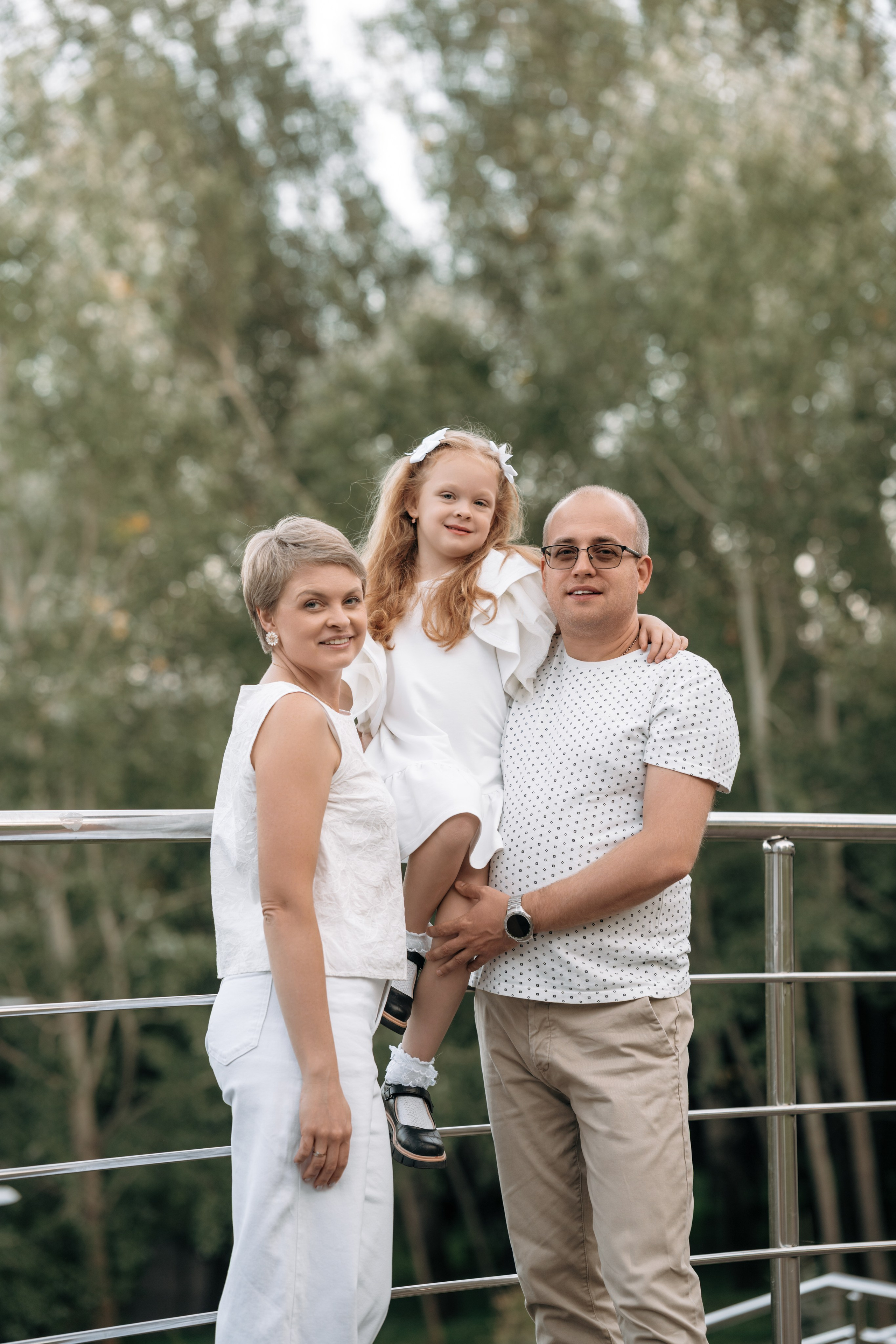 Семья в центре. Прогулочная. Семейный и свадебный фотограф в Ульяновске Арина Авдеева