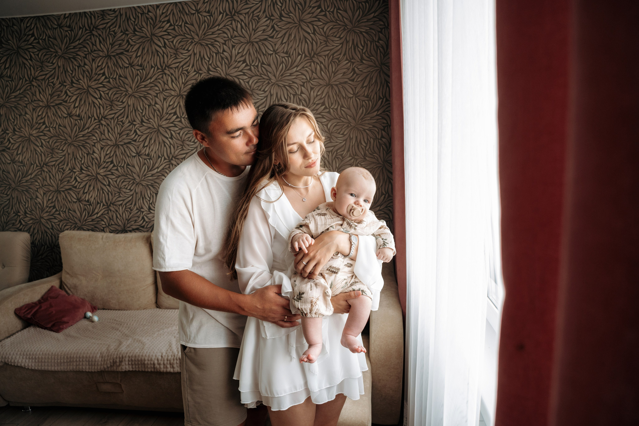 Семья дома. Семейный и свадебный фотограф в Ульяновске Арина Авдеева