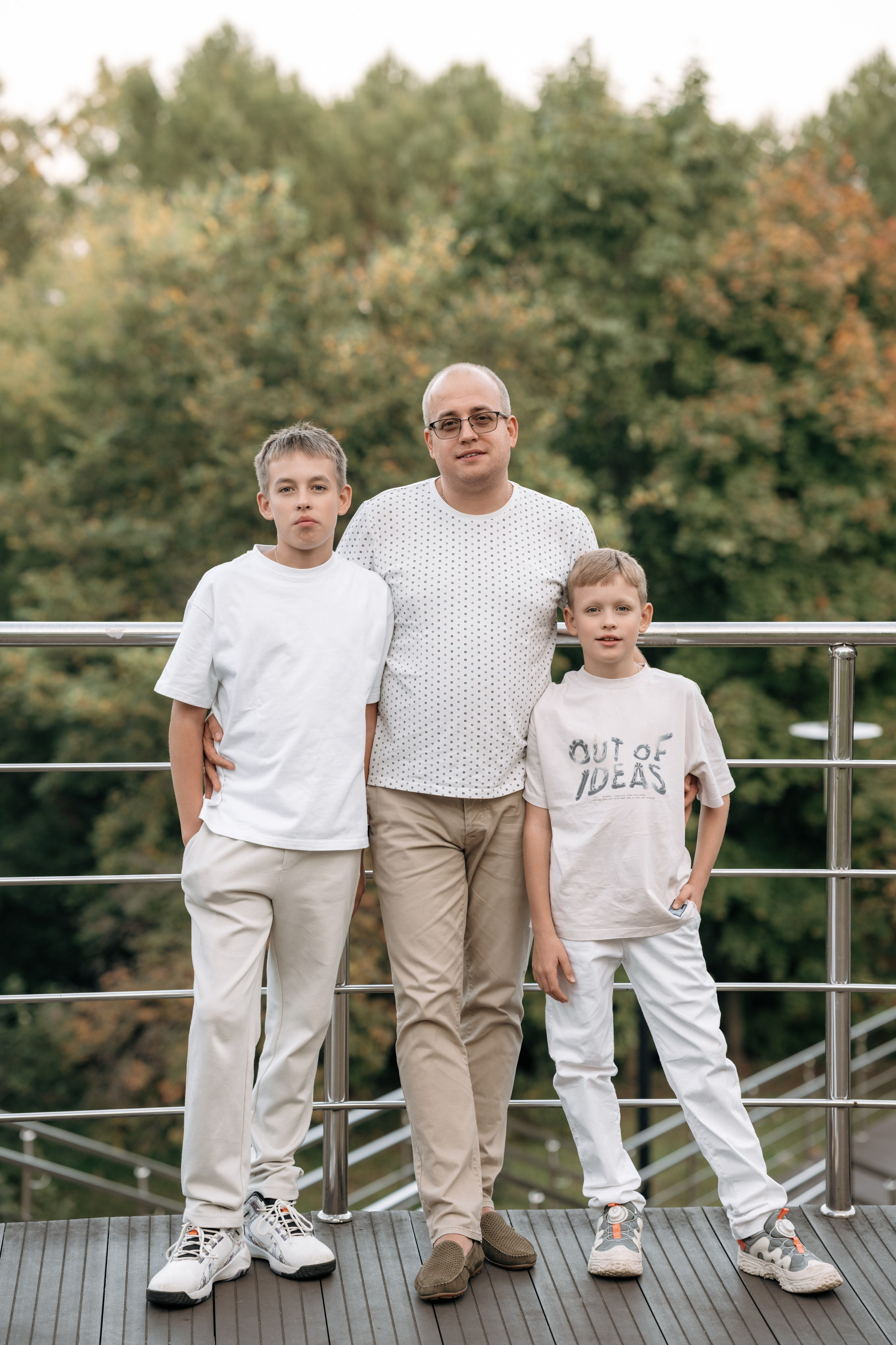 Семья в центре. Прогулочная. Семейный и свадебный фотограф в Ульяновске Арина Авдеева