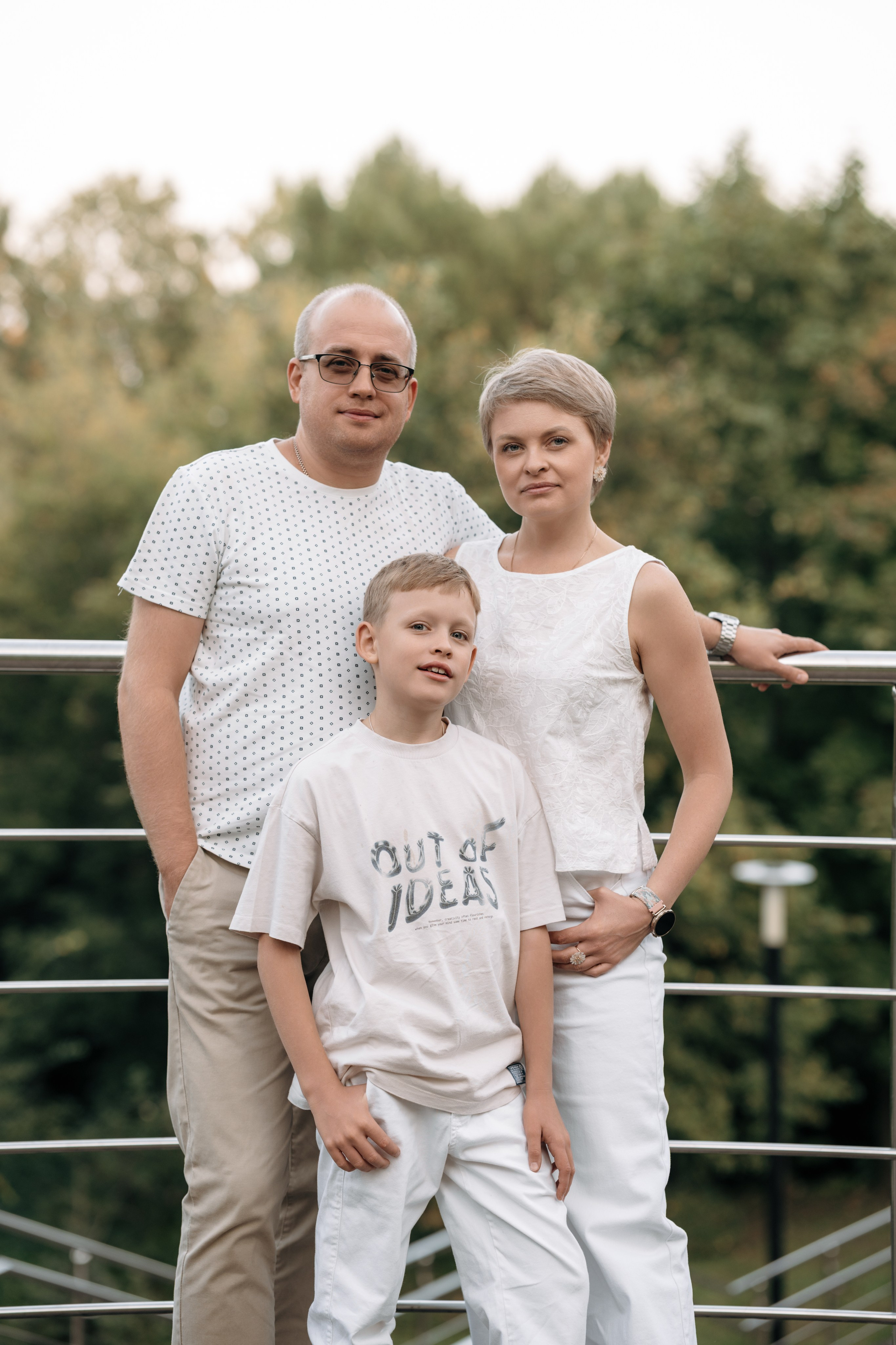 Семья в центре. Прогулочная. Семейный и свадебный фотограф в Ульяновске Арина Авдеева