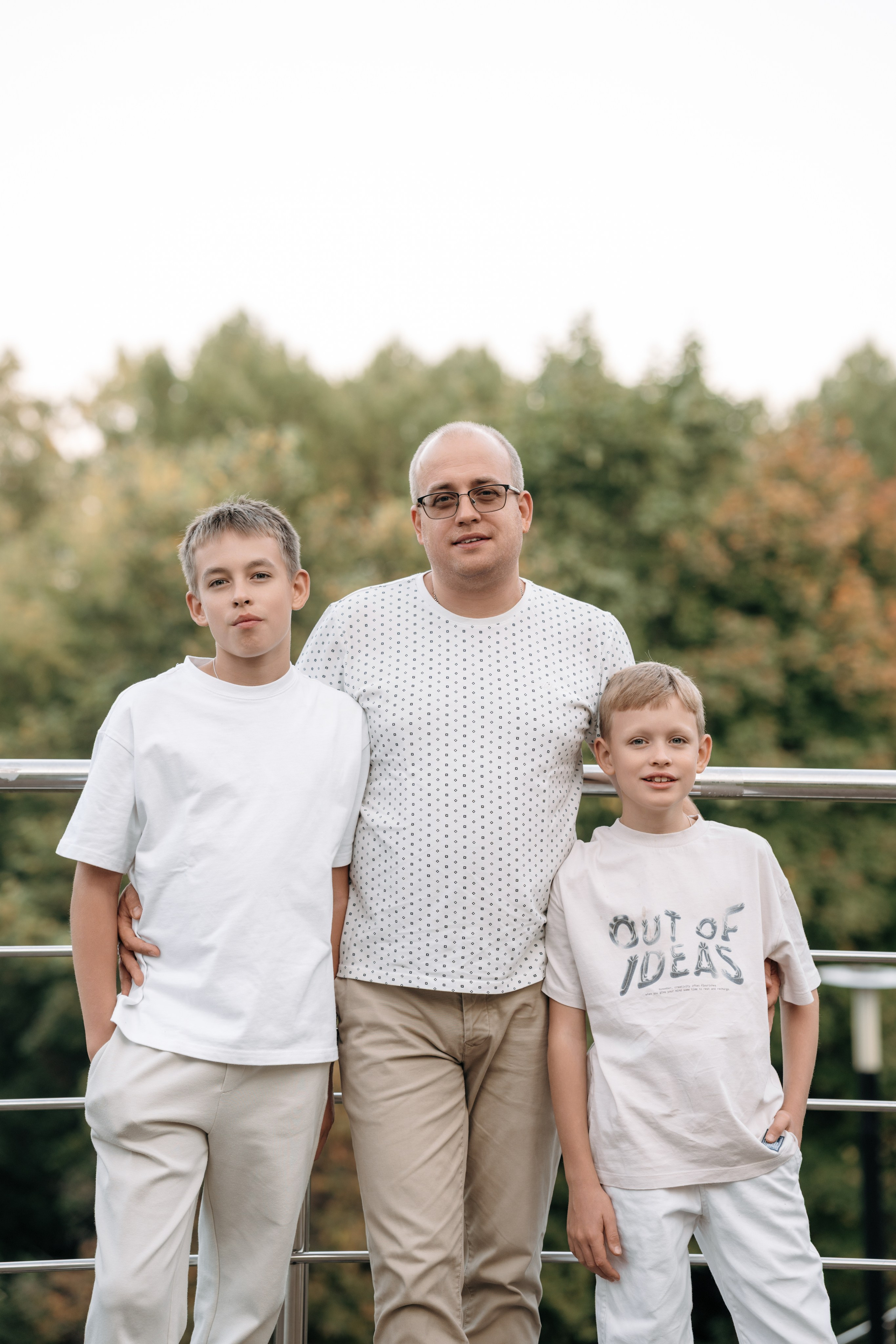 Семья в центре. Прогулочная. Семейный и свадебный фотограф в Ульяновске Арина Авдеева