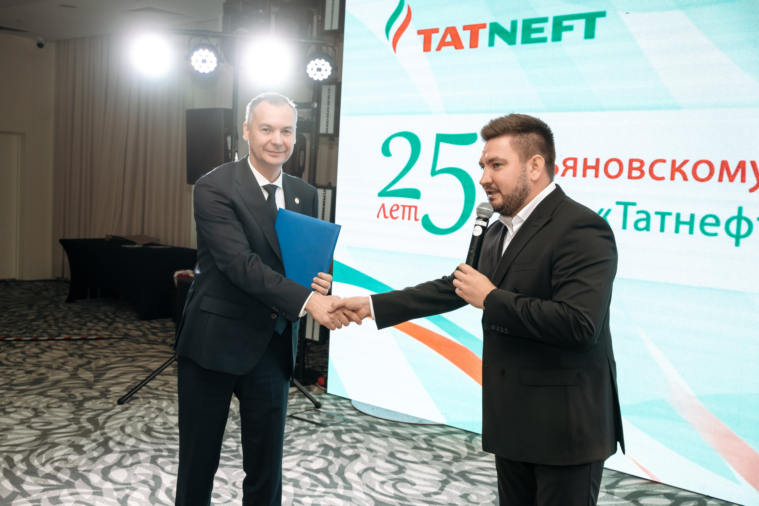 ТатНефть 25 лет. Семейный и свадебный фотограф в Ульяновске Арина Авдеева