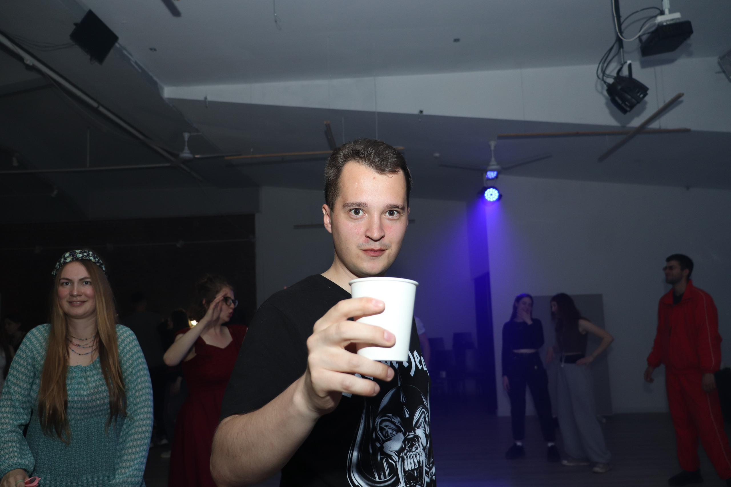 Дискотека 90х молодёжного «клуба 52». Ивентный фотограф в Санкт-Петербурге Олег Комков