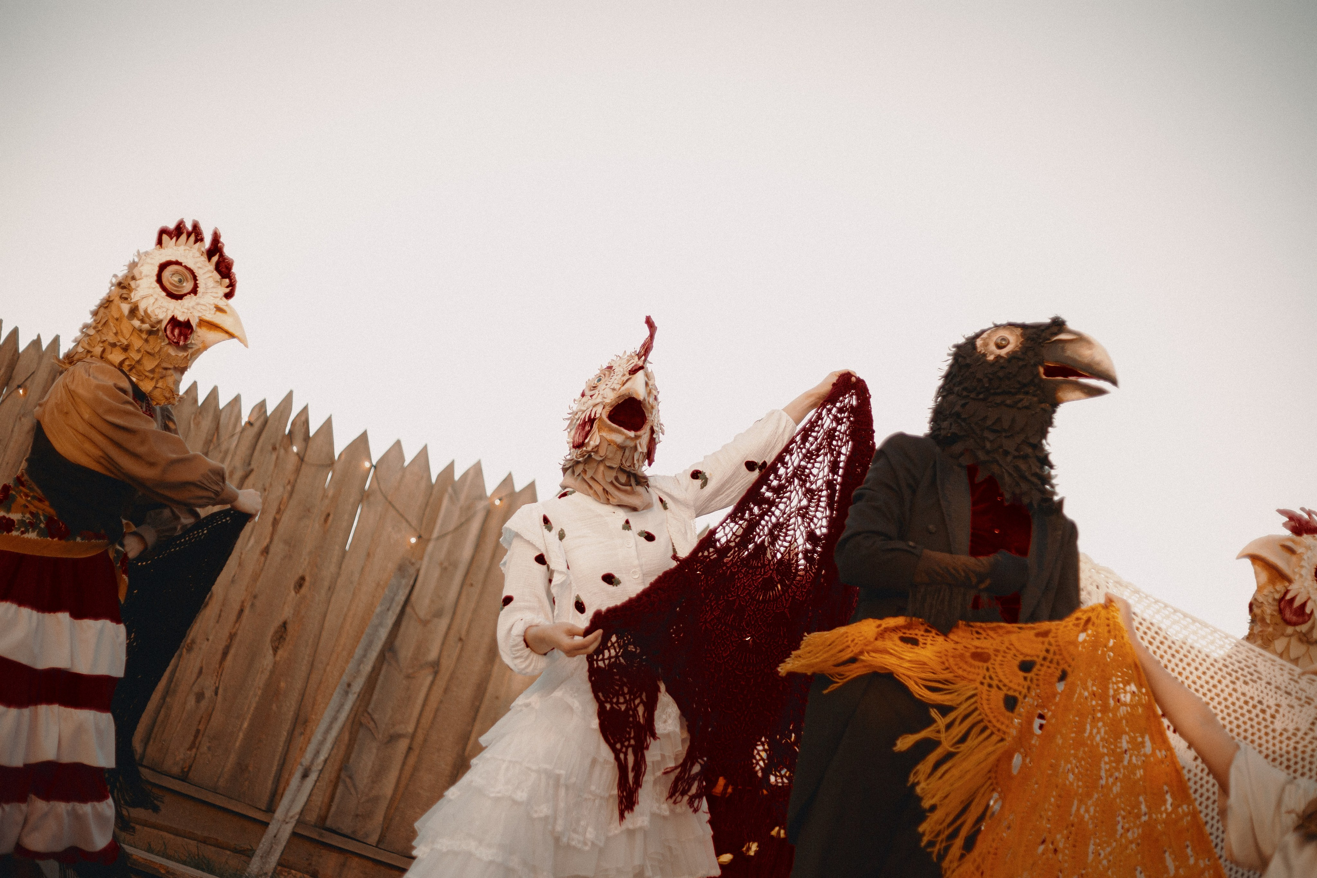 Спектакль «Куриное кабаре» от Свободного молодежного театра | Тобольск. Арт-фотограф Крис Л. в Тобольске: портрет, семейные, свадьбы