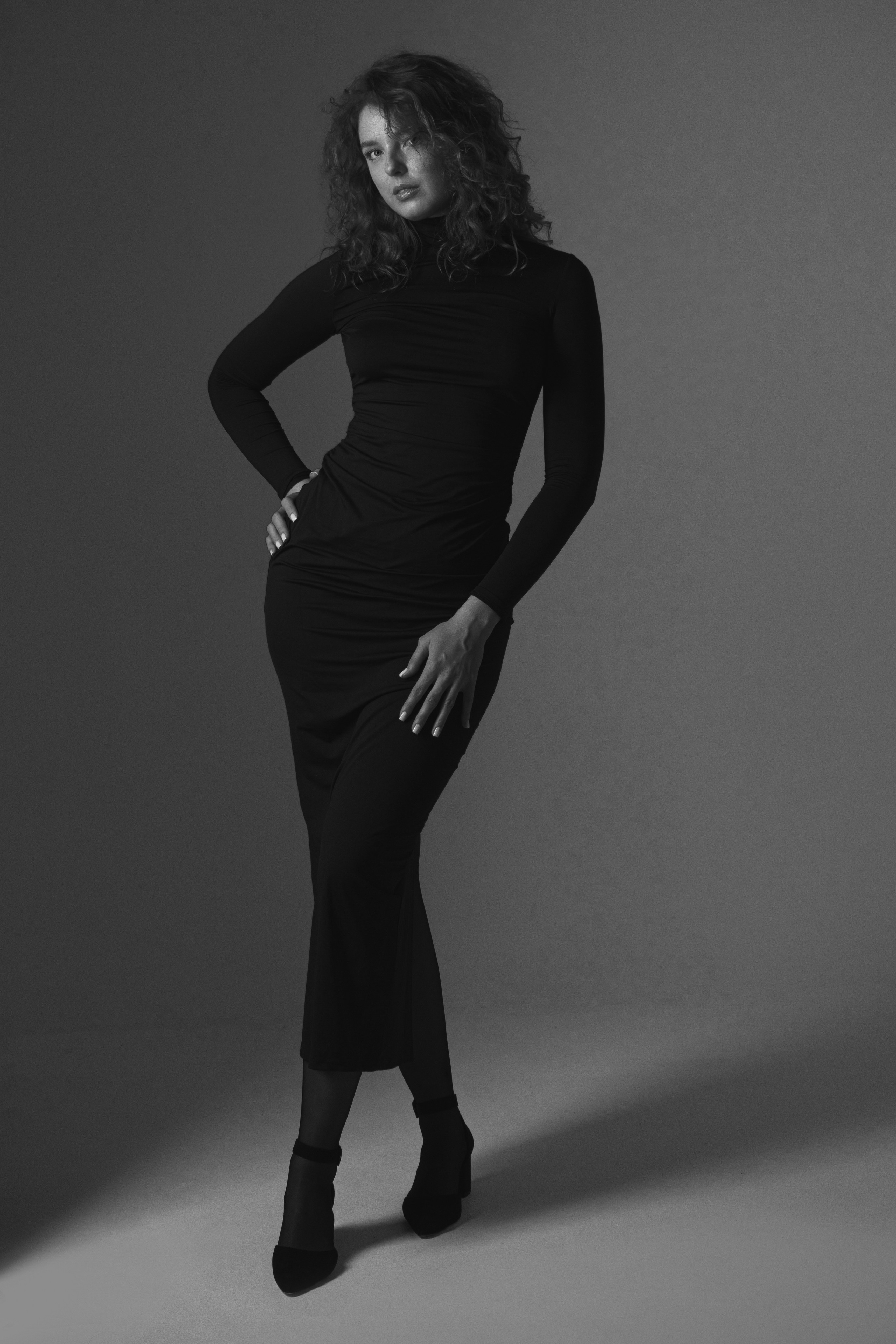 Алина Резвякова. Фотограф для брендов Любовь Батина (Спб/Мск)