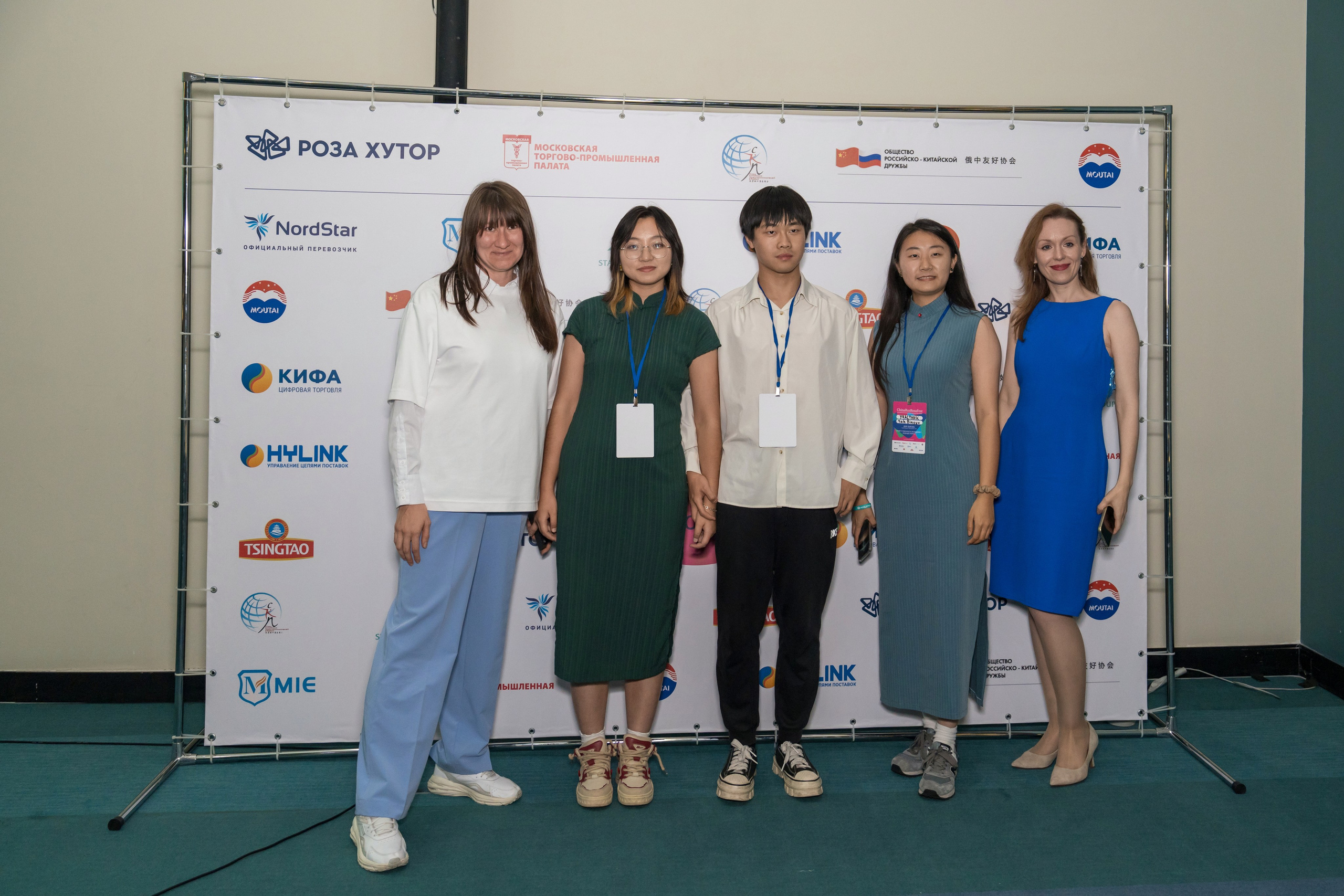 ChinaRosaFest 2024. Репортажный фотограф в Красной Поляне и Сочи Павлюченко Екатерина