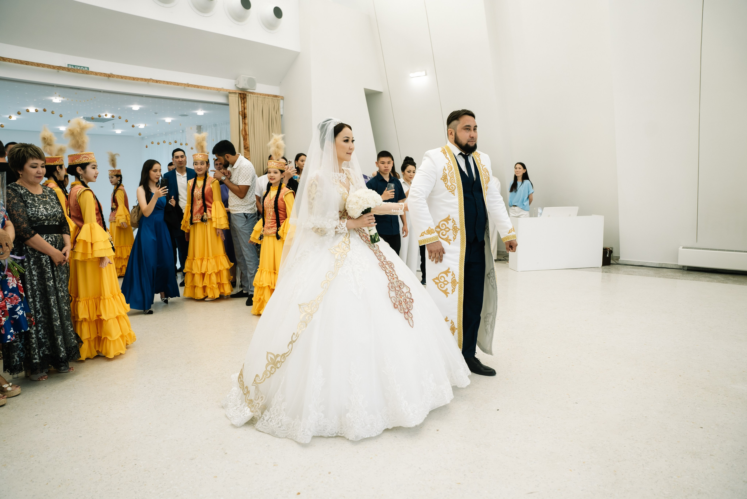 Мурат и Лилия Победители шоу 4 Свадьбы на Пятнице. Свадебный фотограф в Самаре Анна Ковалева