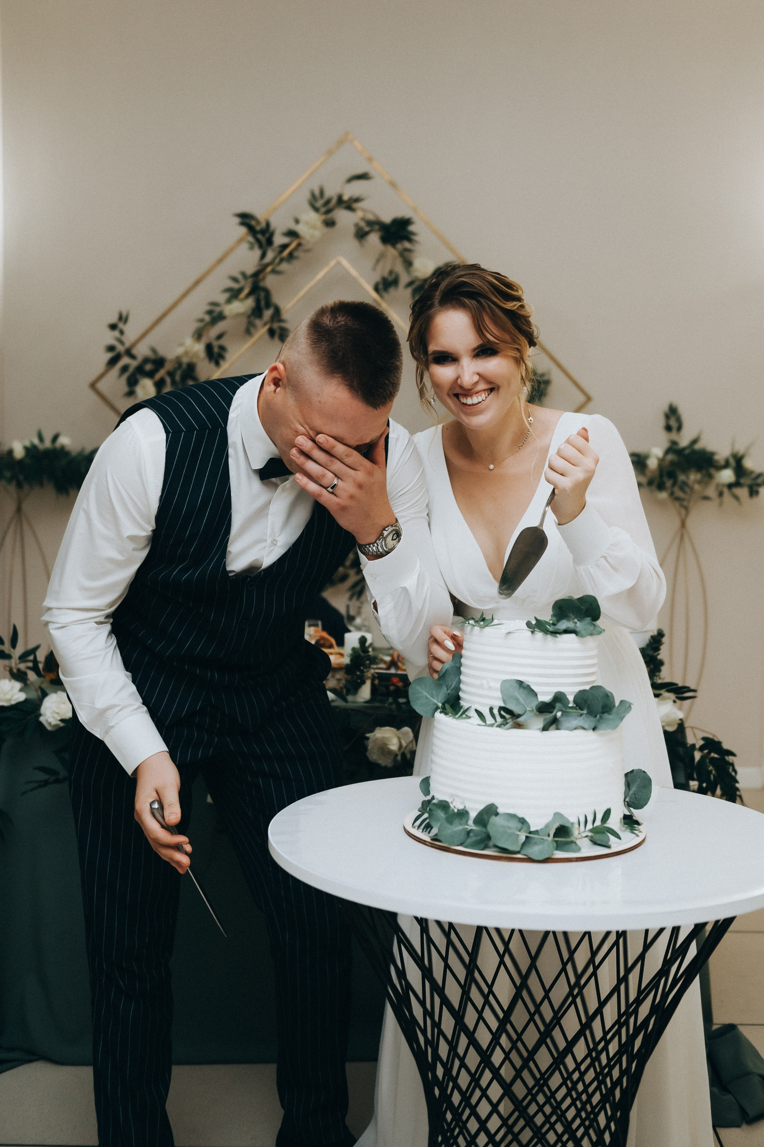 Свадебные фотографии. Фотограф в Барнауле Дарья Бутурлакина. Люби.Цени.Касайся