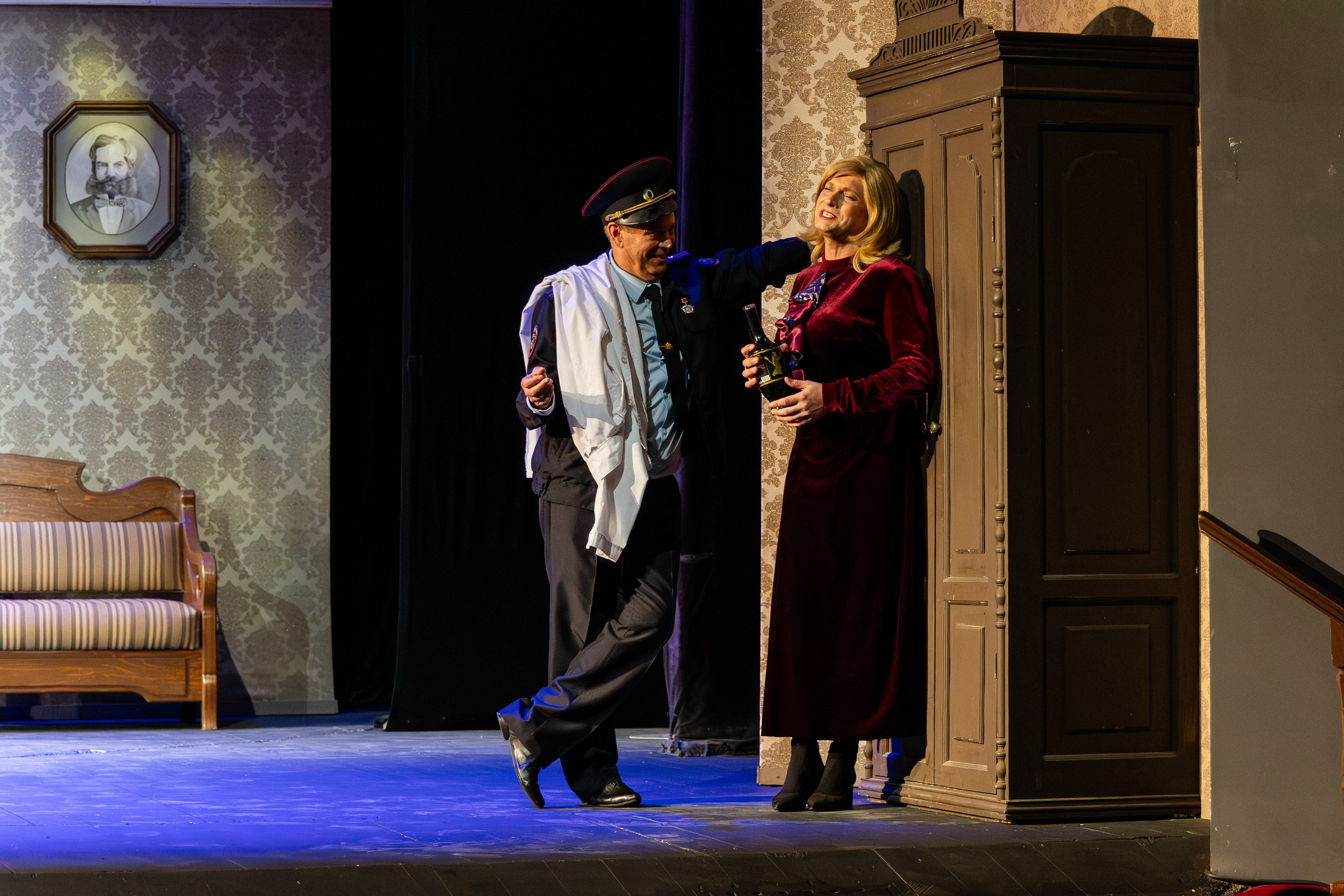 Театр Юного Зрителя «Отчаянные Тетки». Фотограф Марк Файзулин