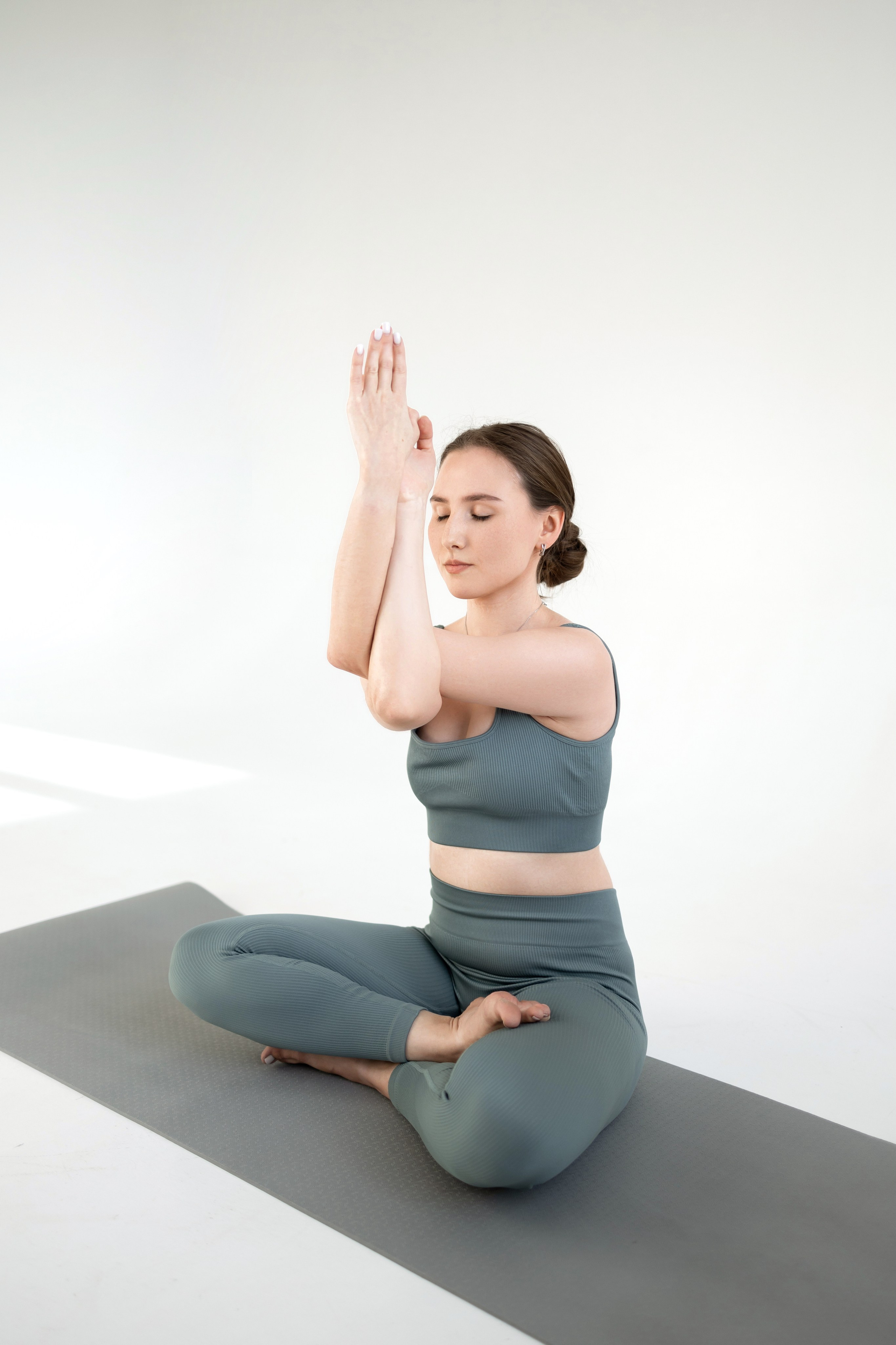 Ира — тренер по йоге. Семейный фотограф Надежда Каримова | Иркутск Байкал Аршан