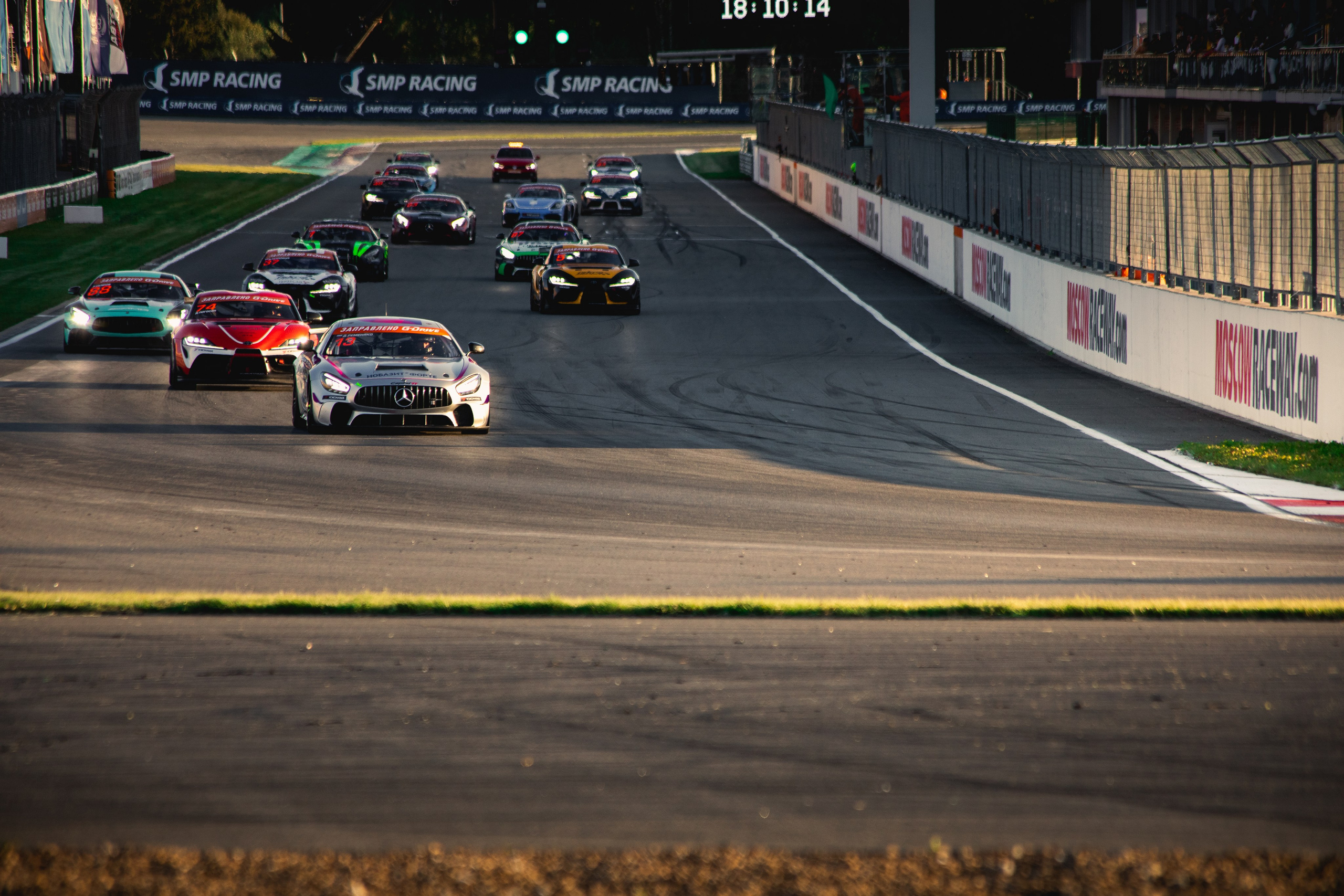 Кольцевые гонки. Спортивный фотограф — Никита