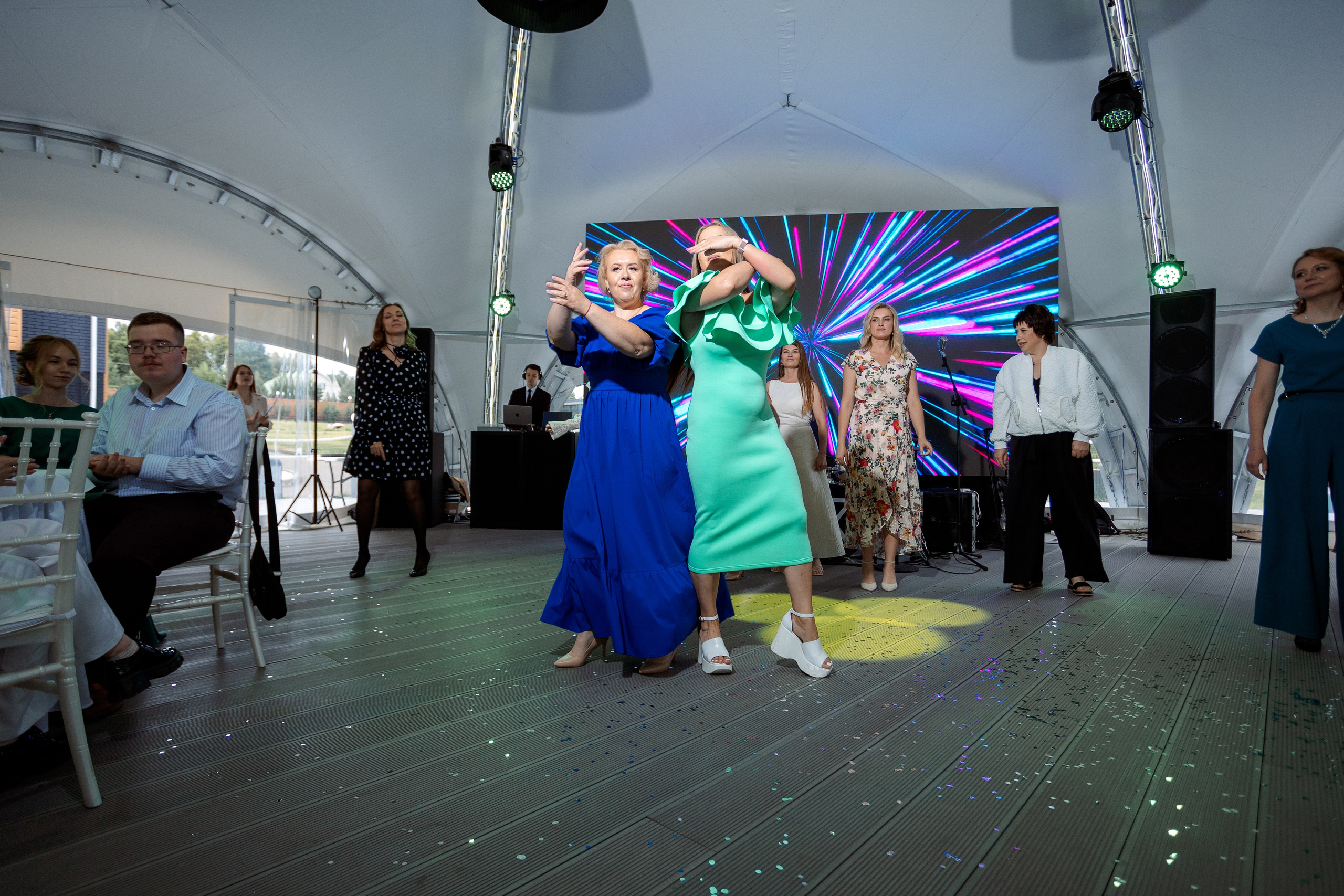 ВЫПУСКНОЙ: Волки-Липки. Все фото. Профессиональный фотограф в Ижевске Леша Петров