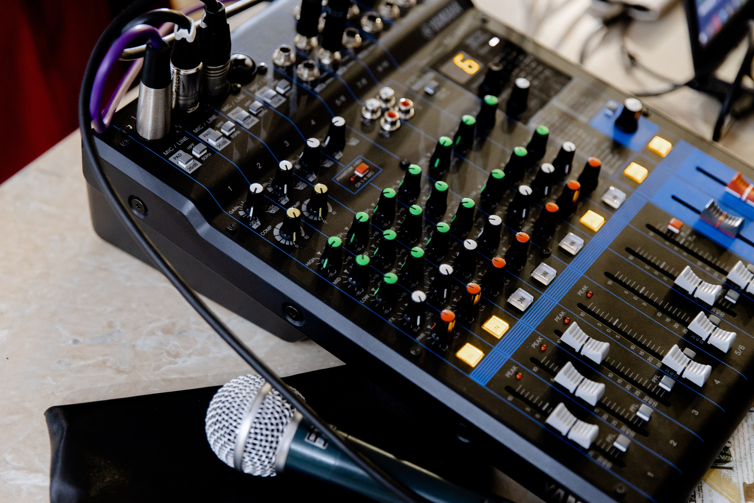 Свадебный день Максима и Вики. Свадебный фотограф Анна Бабахина