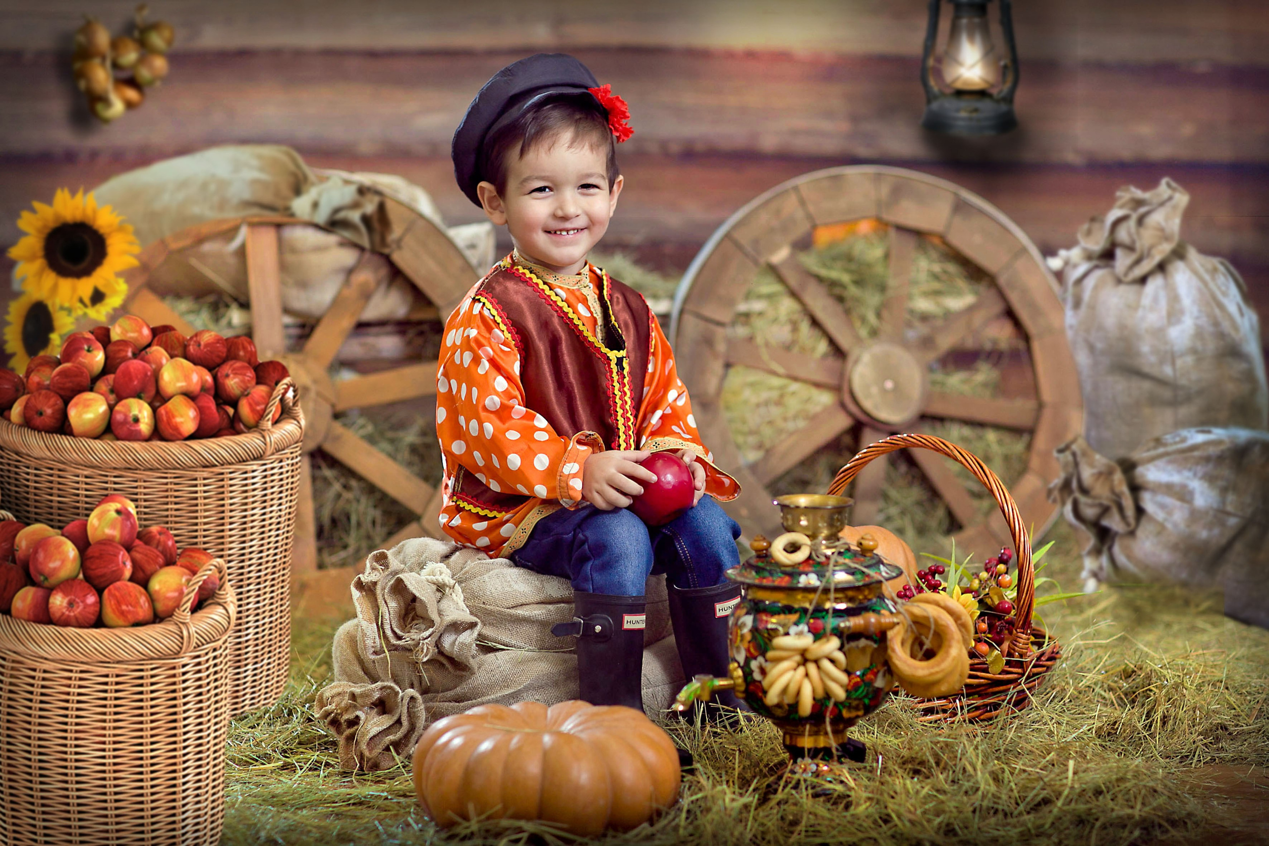 В амбаре. Art photographer Nino