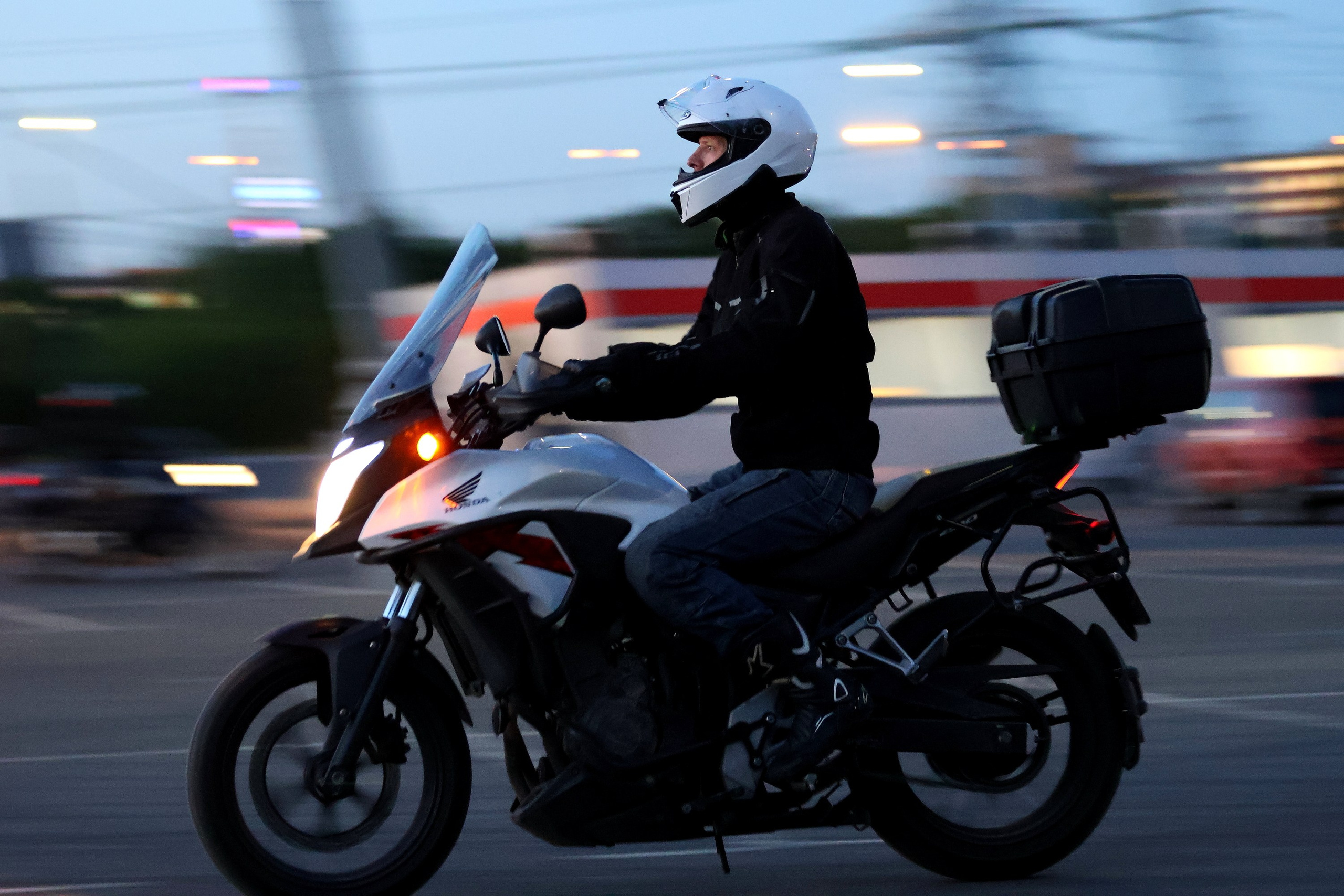 Мотоучебка. Занятия на площадке. Спортивный и репортажный фотограф Ермакова Светлана