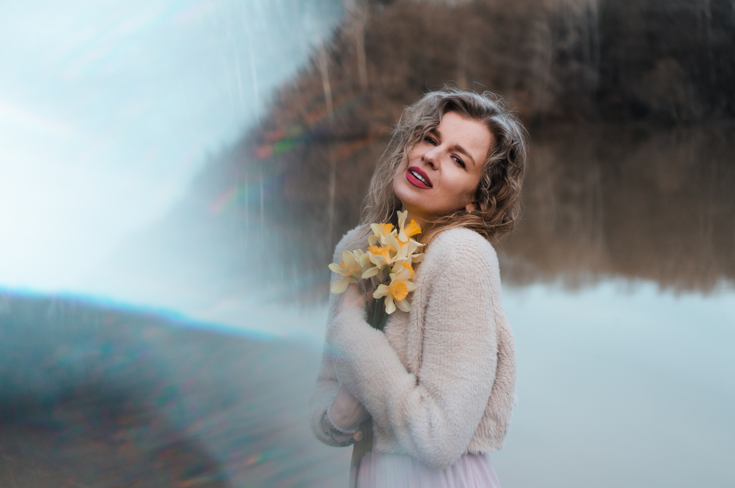 Мария | озеро и цветы. Обо мне