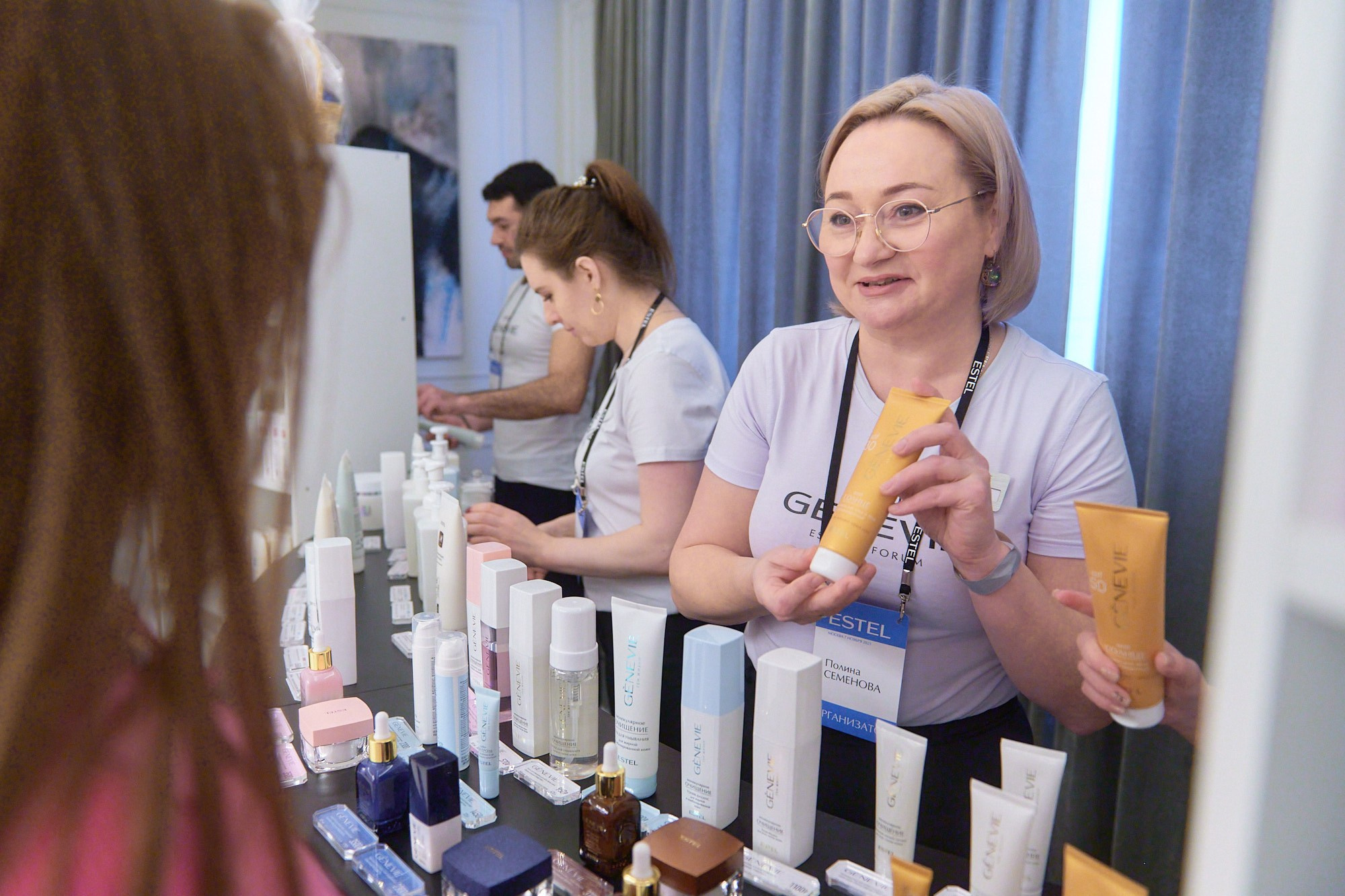 Конференция Estel. Репортажный фотограф в Москве Вадим Францев