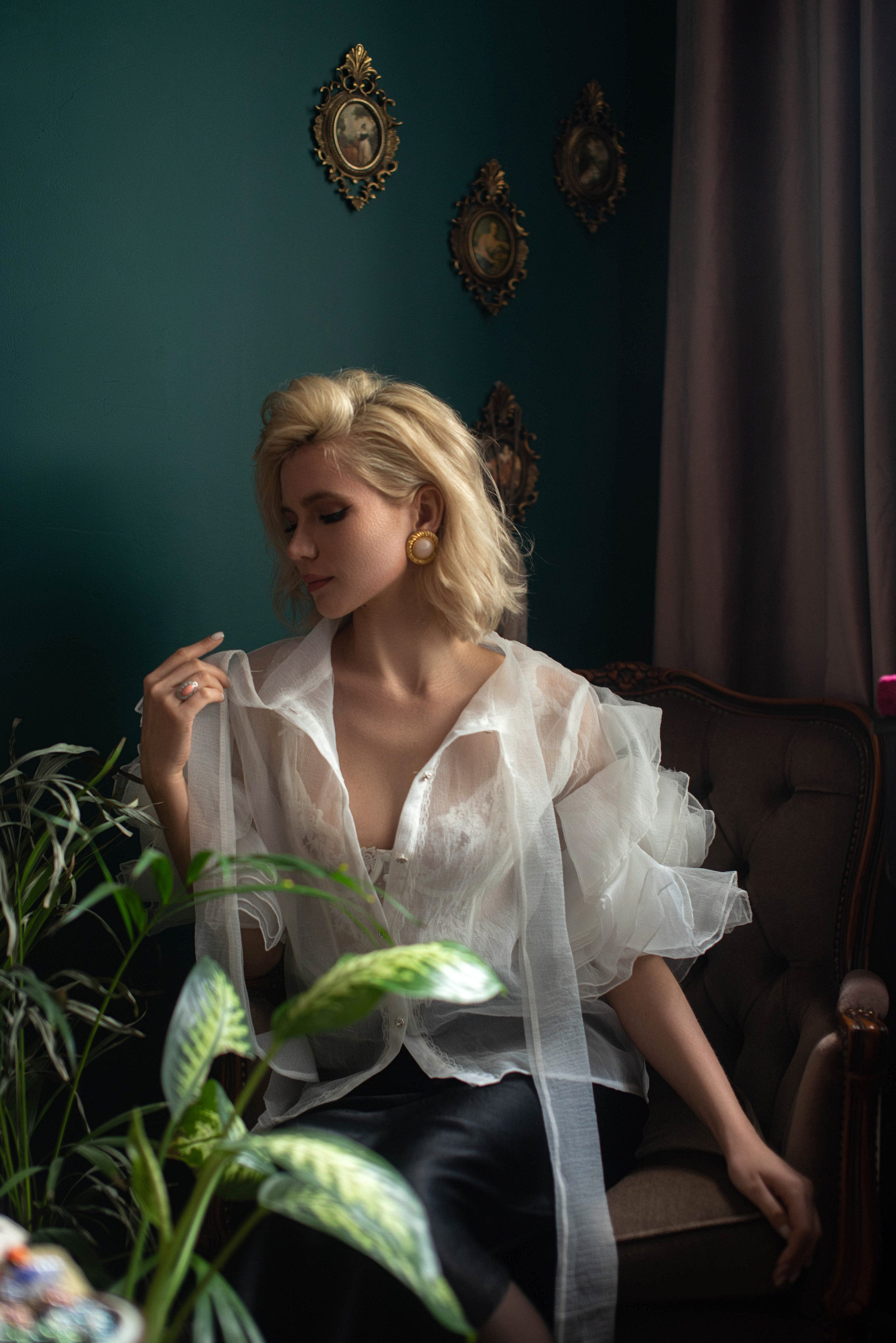 Anastasia. Negovora_allady