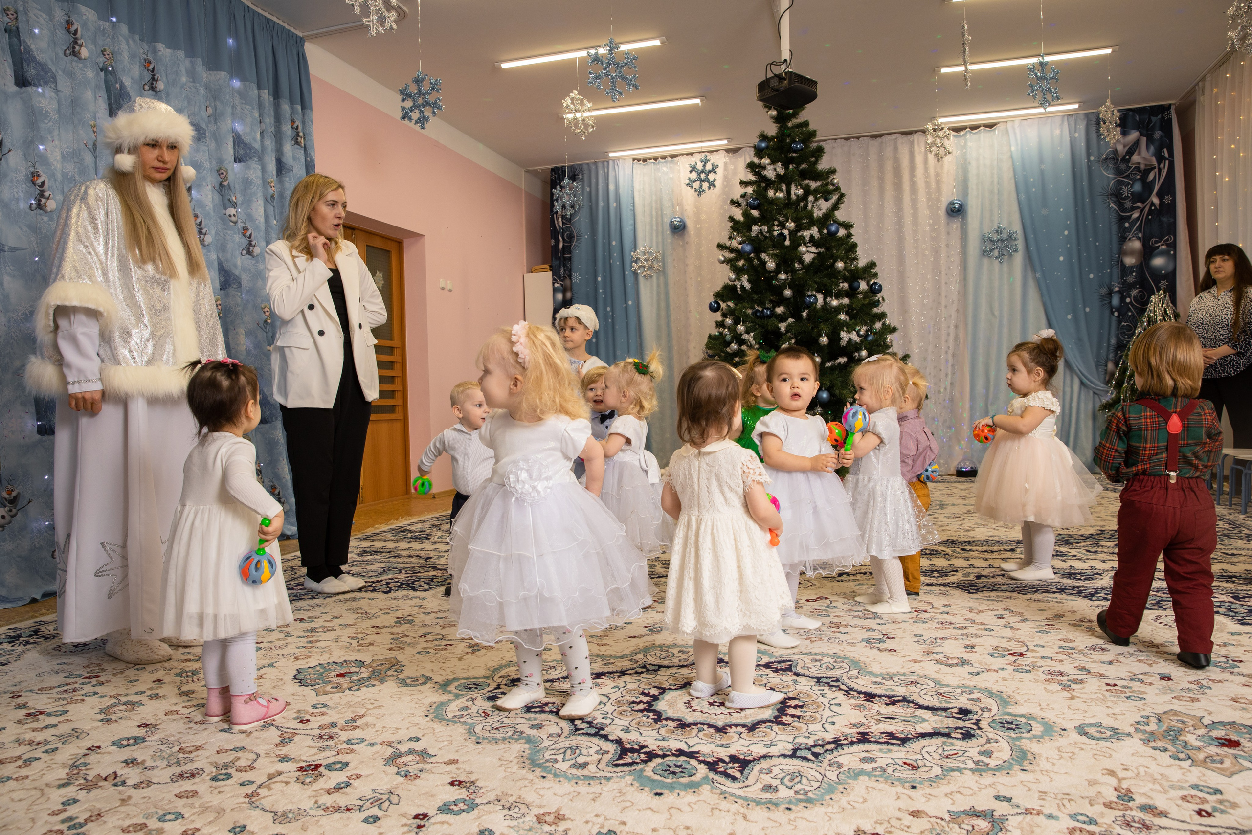 Новогодний утренник Успех. Фотограф в Железнодорожном и Балашихе