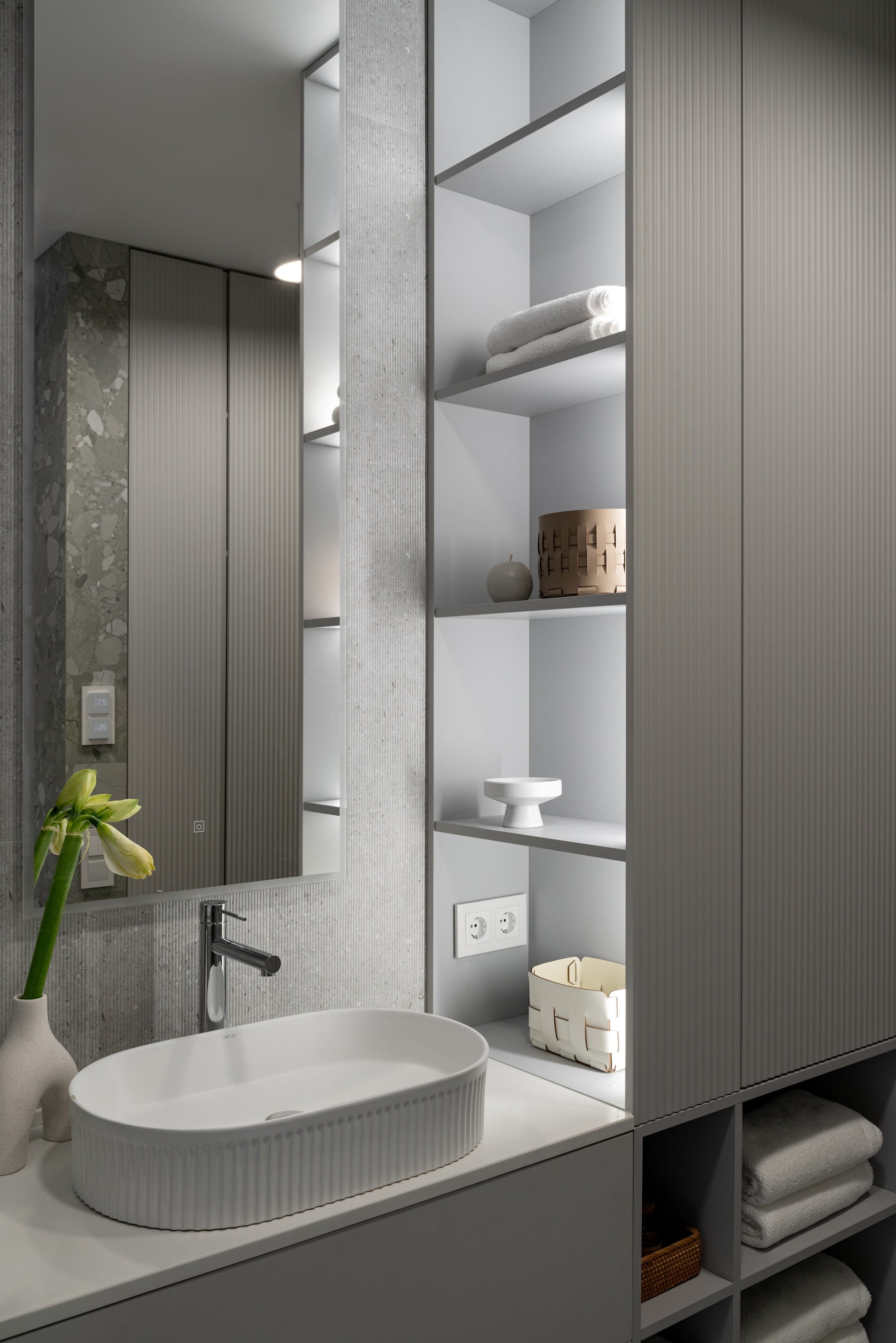 Дизайн-интерьера. Дизайн-проектирование. Реализация. Авторский надзор. Интерьер. Ремонт. Отделка. Комплектация. Индивидуальный подход. Сроки. Di architects