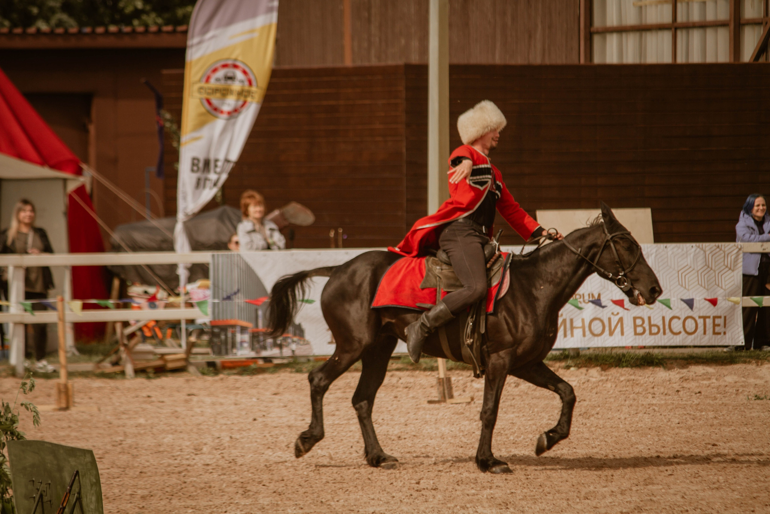 ИППОСФЕРА — Международная конная выставка. Создадим шедевр? Виталина и её фотоискусство