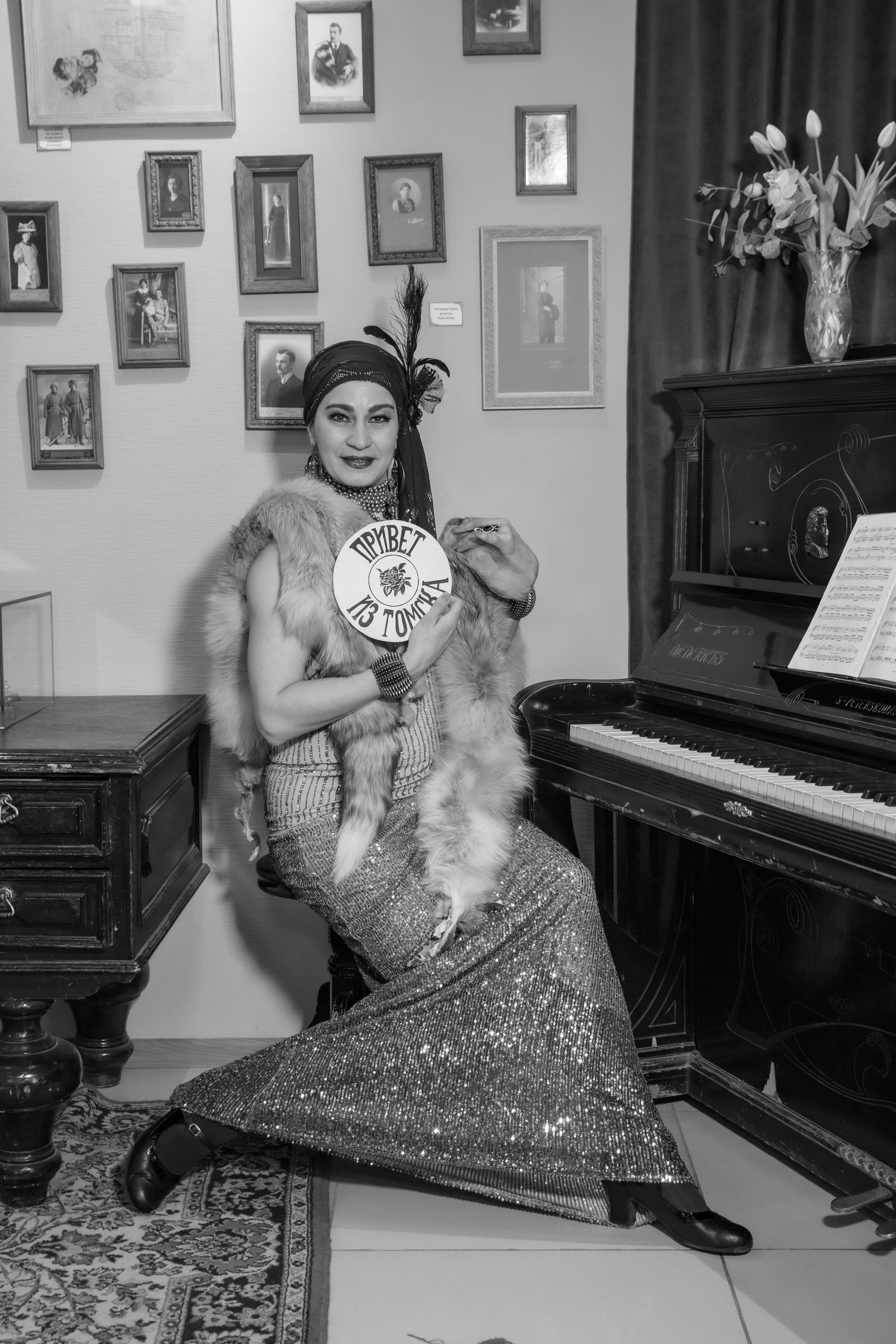 Танец в музее. Экспозиция Томск купеческий. Модель Лана Чернявская. Ваш фотограф Северск | Томск