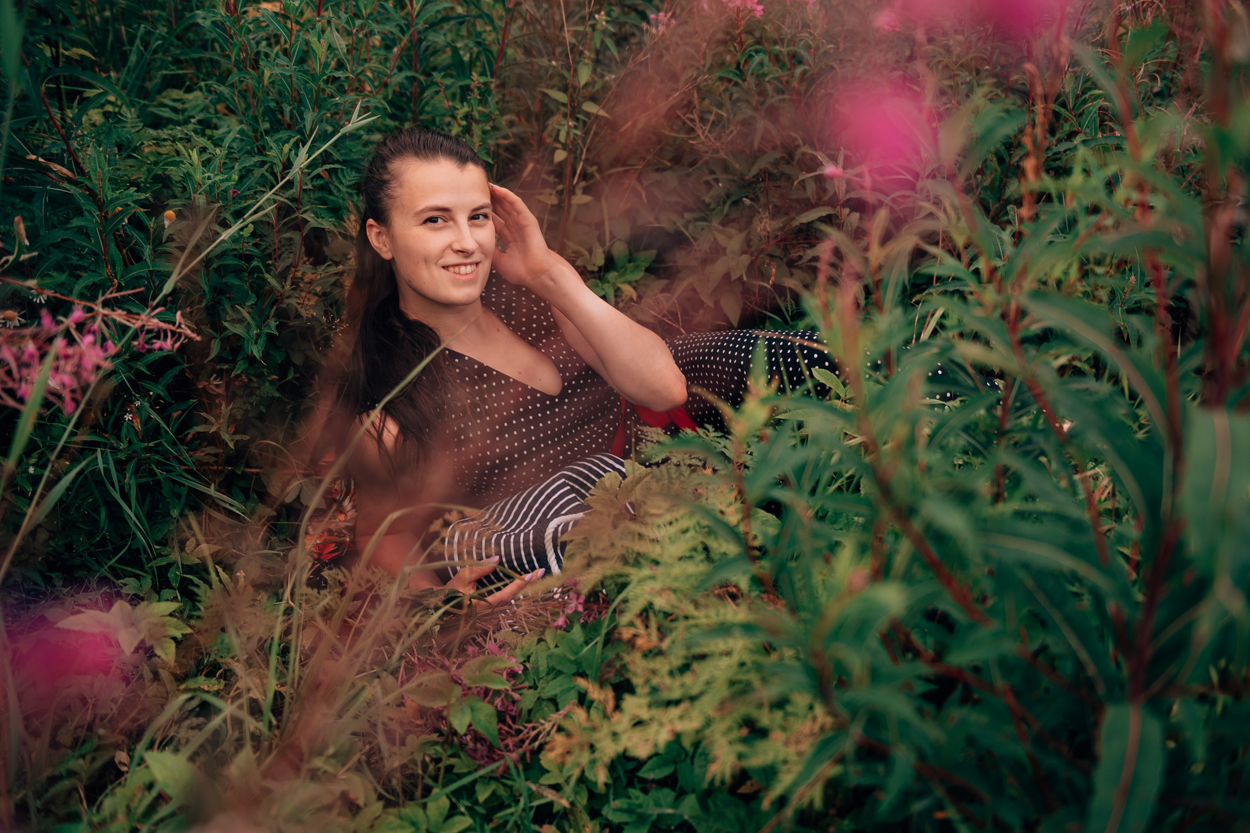 В полях Иван-чая. Свадебный и семейный фотограф София Невская