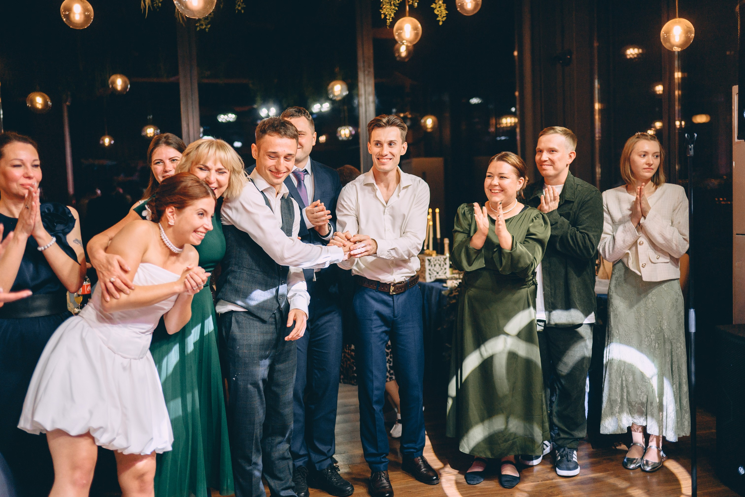 Глэмпинг Енот. Свадебный и семейный фотограф София Невская