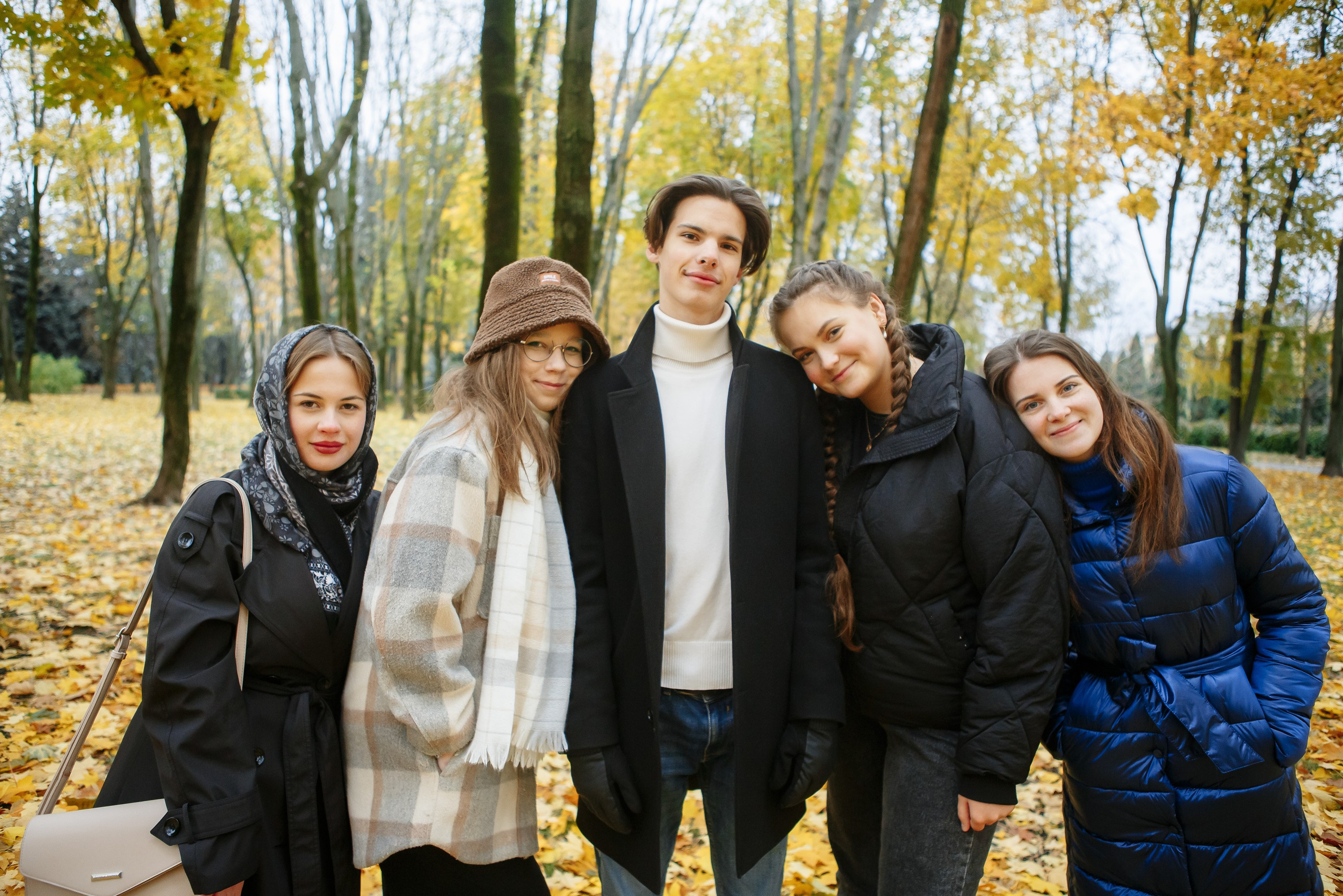 Осень Гимназия 12 11 В 2023 г. Свадебный и портретный Фотограф в Липецке Дмитрий Котюков