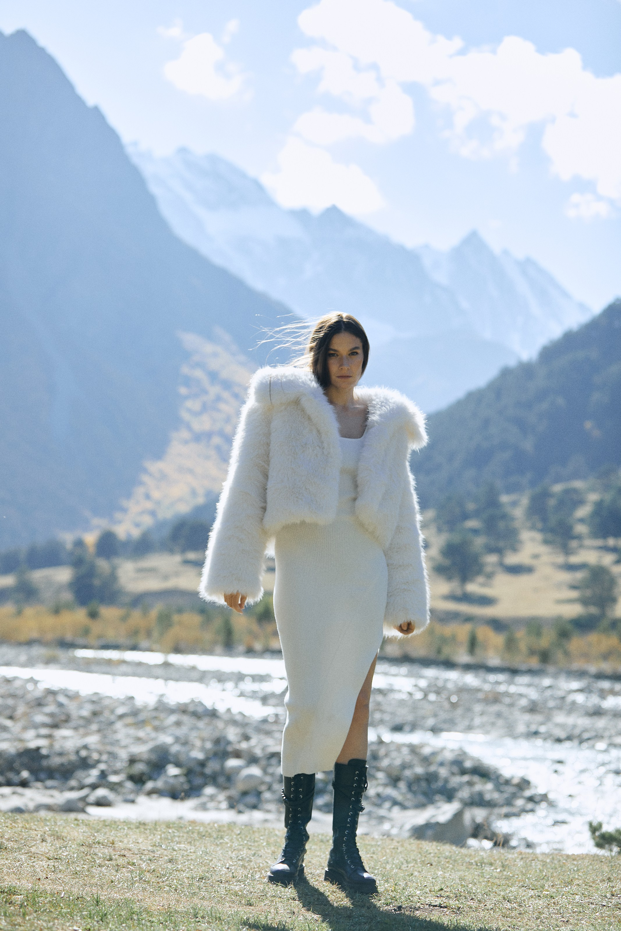 Имиджевая съемка для бренда. Фотограф Продюсер в горах КБР / Москва  Нальчик Горы