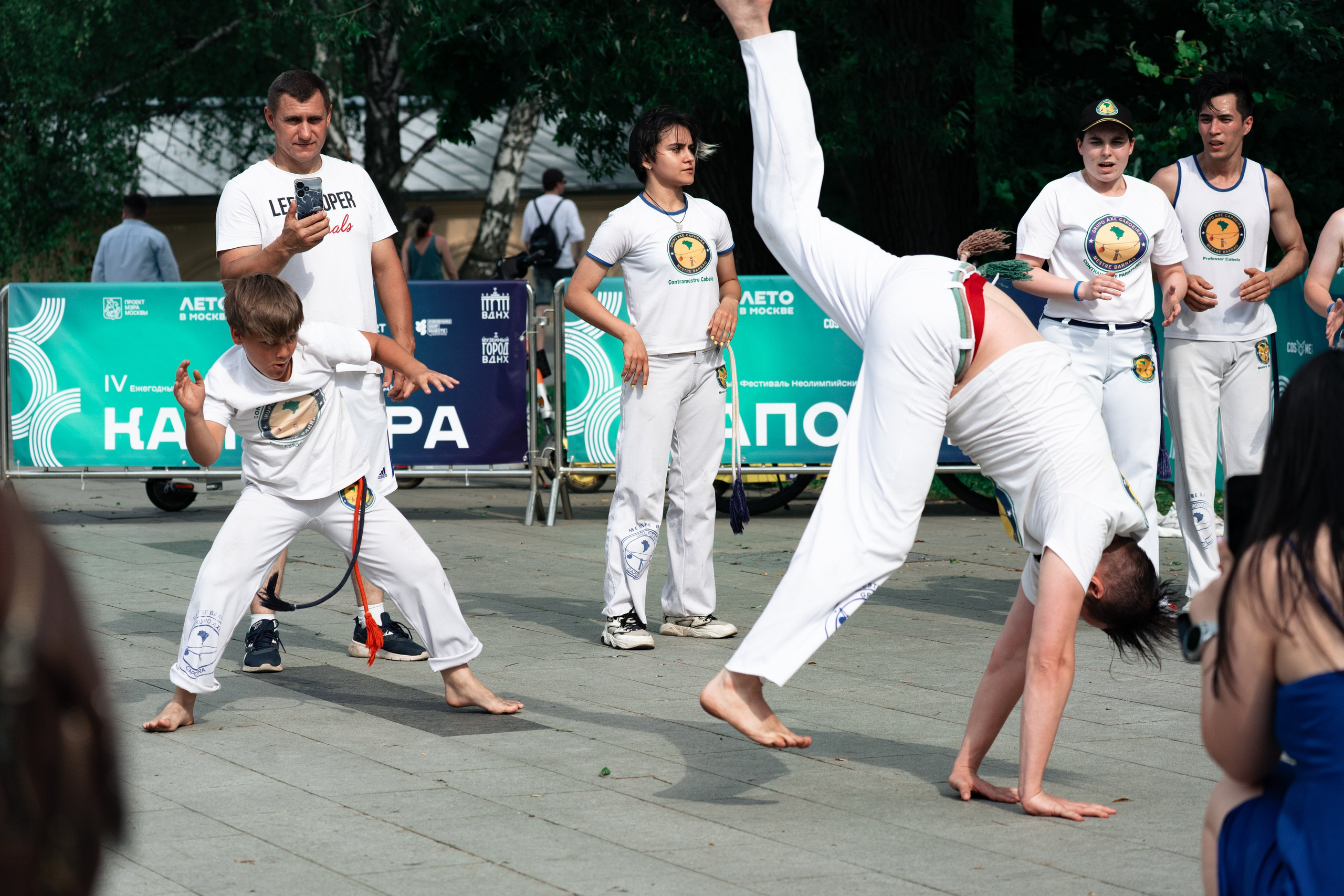 Открытый класс AXE Capoeira на фестивале неолимписких видов спорта на ВДНХ 2025 г:. Фотограф в Москве Ткаченко Владимир