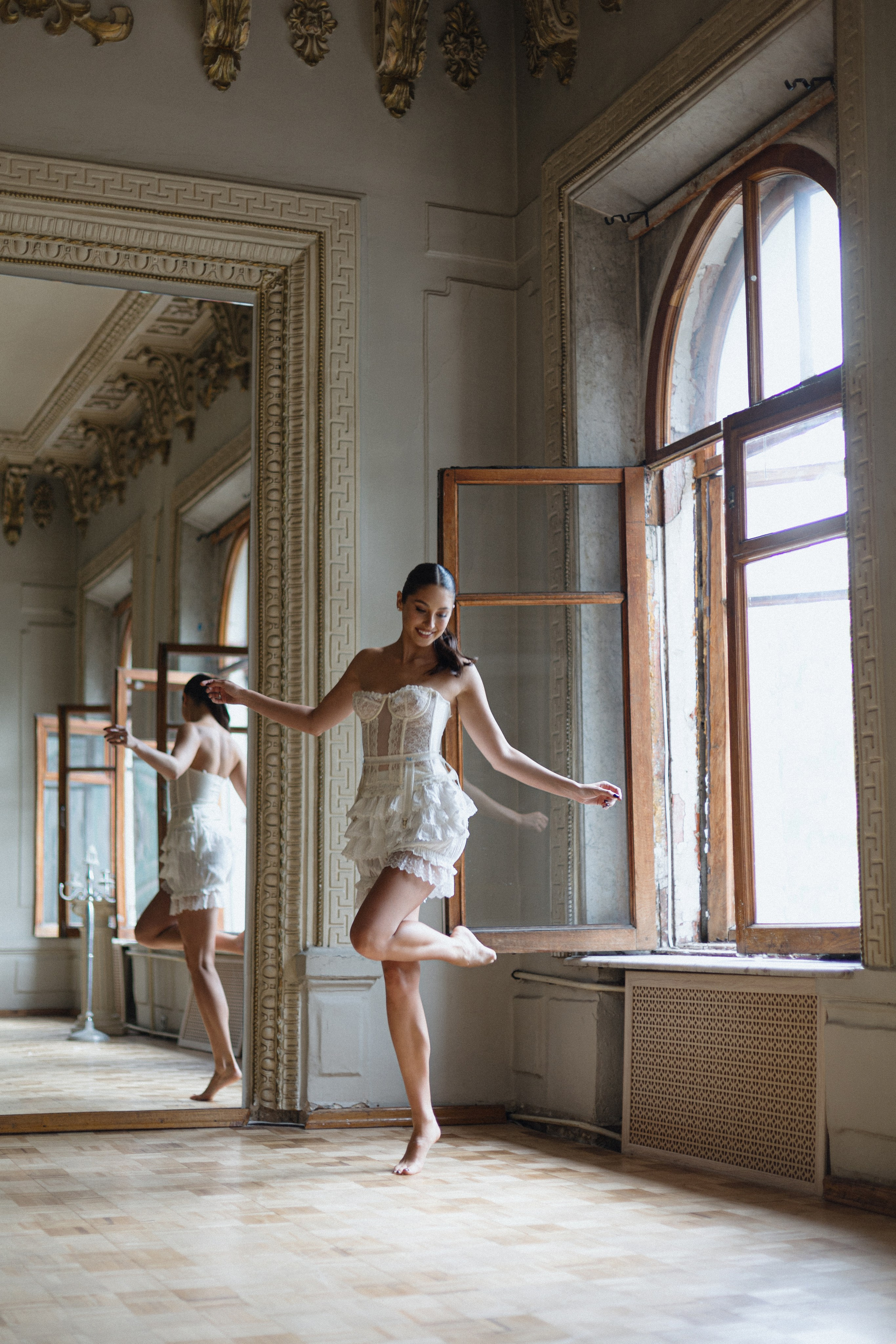 Фотосессия с кабриолетом в Москве свадебная. Свадебный фотограф Москва. Фотограф в Москве Валерия Рожкова