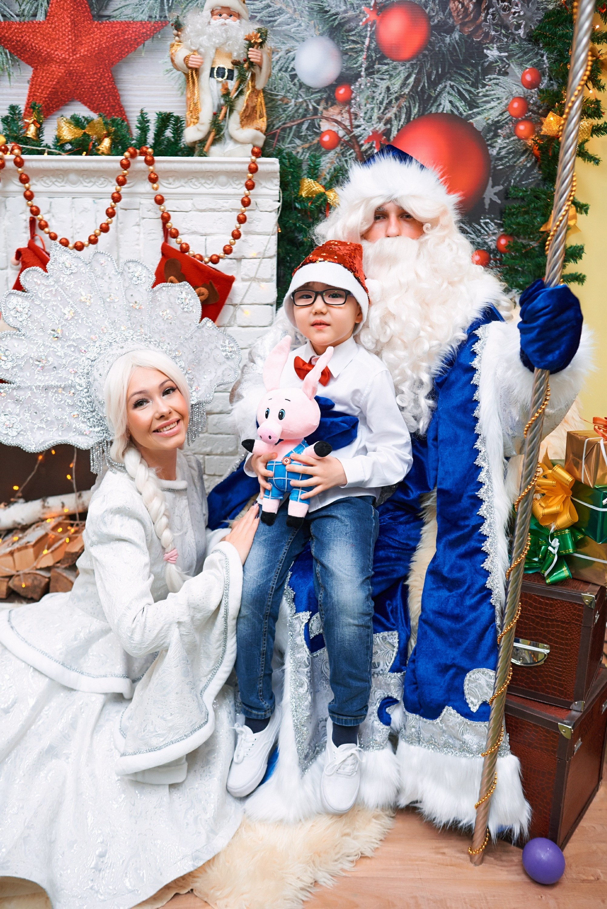 Фотограф Артём Савиных | Свадебная, репортажная, семейная съёмка Москва. Артём Савиных — профессиональный фотограф в Москве | Репортажи, свадьбы, портреты
