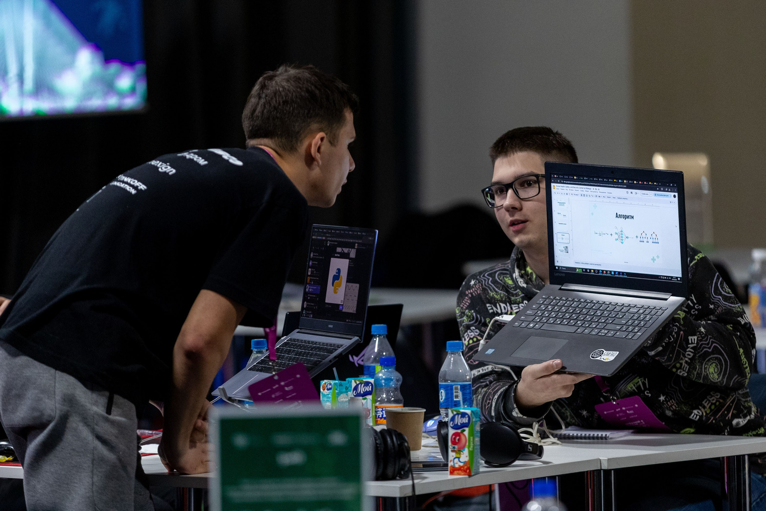 Окружной хакатон. Репортажный фотограф во Владивостоке