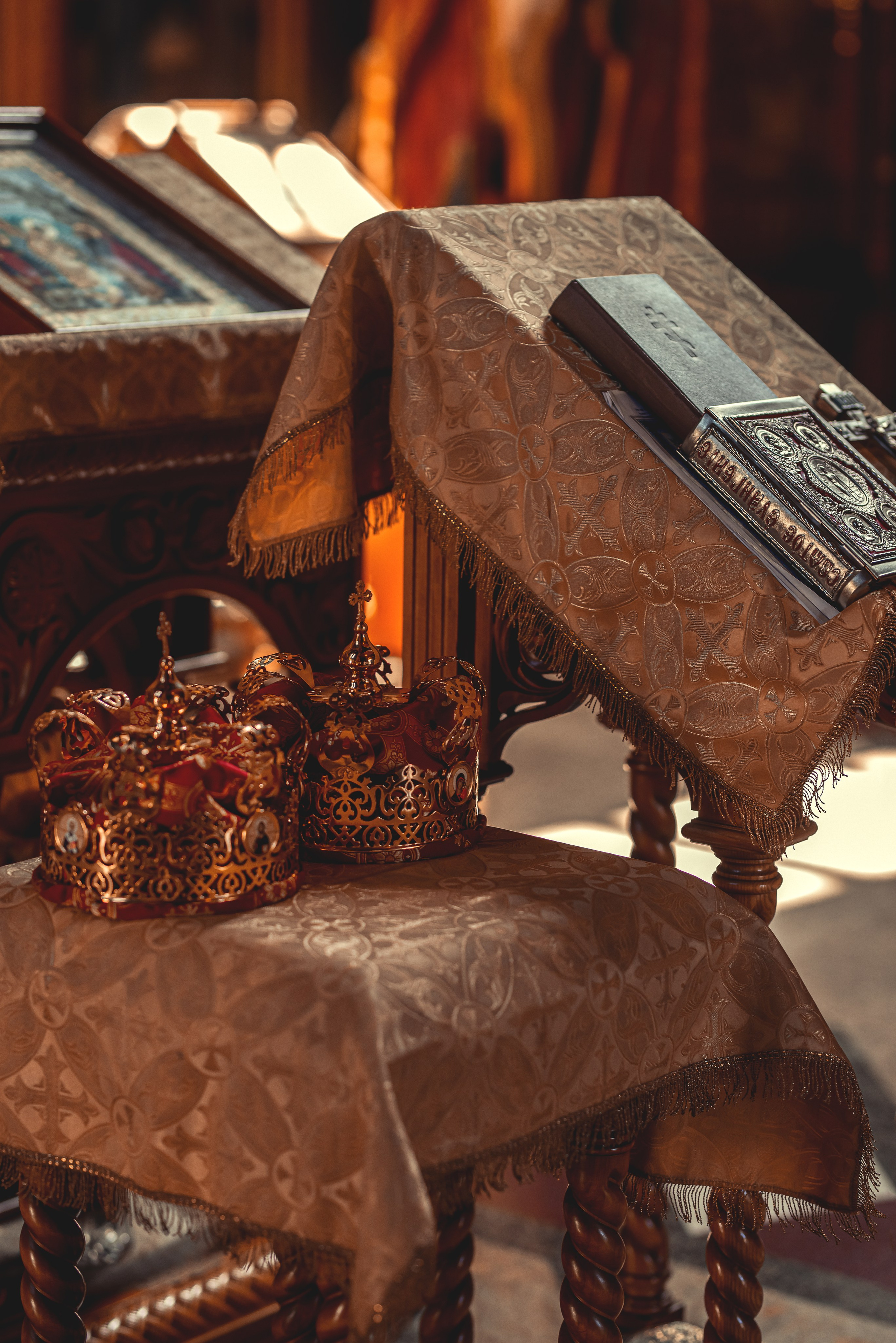 Таинство Венчания Андрея и Карины. Фотограф Таинств Крещения и Венчания в г. Курске