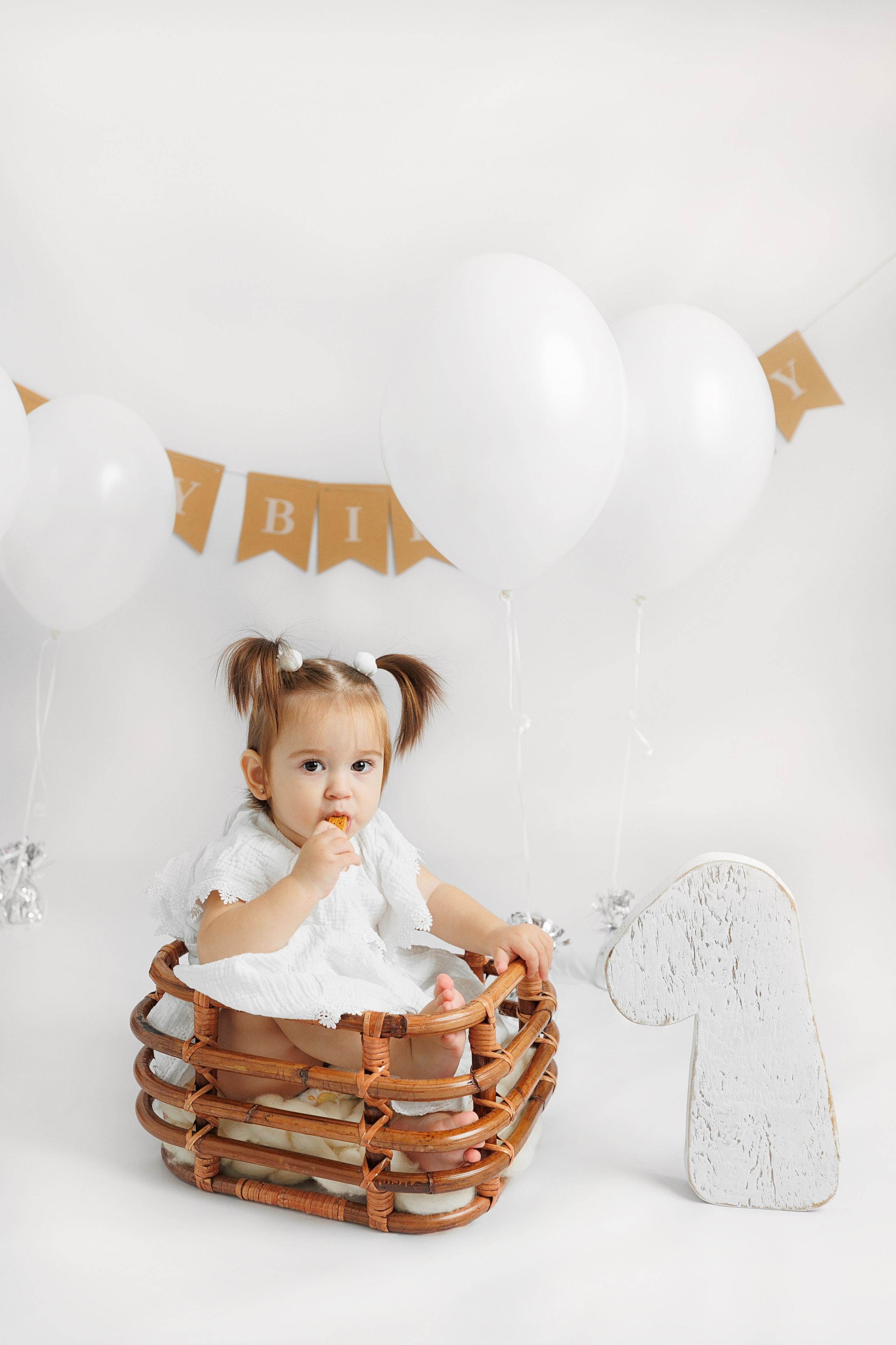 Фотосессия годовасия. Фотограф новорожденных в Сочи Екатерина Вялова