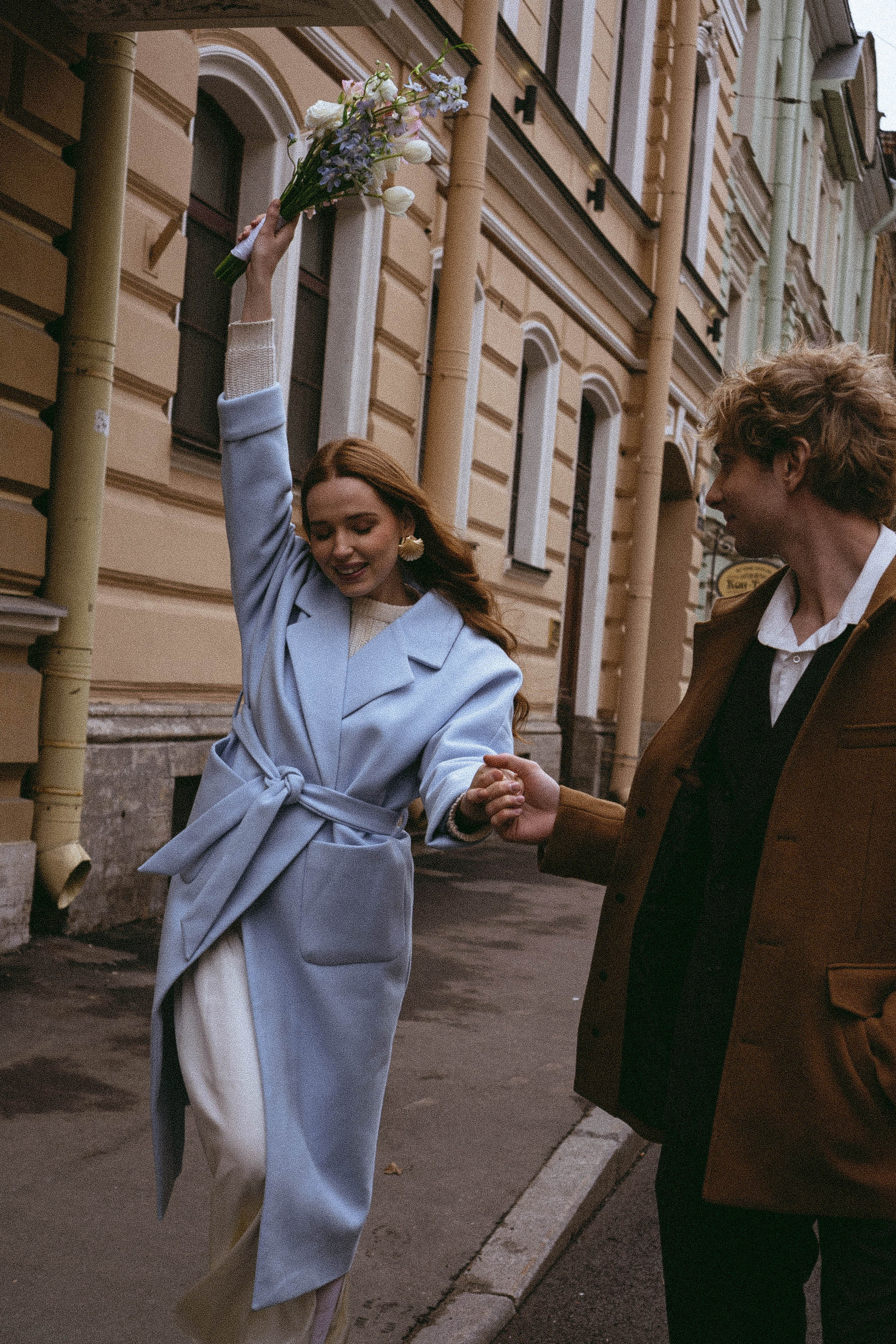 СВАДЕБНАЯ СЬЕМКА В ОТЕЛЕ. СБОРЫ ЖЕНИХА И НЕВЕСТЫ И ТАКЖЕ ТОР И ПОДГОТОВКА К ПРОГУЛКЕ И ПРОГУЛКА ПО ПЕТРОГРАДКЕ. Профессиональный фотограф, Санкт-Петербург — Виктория Богомолова