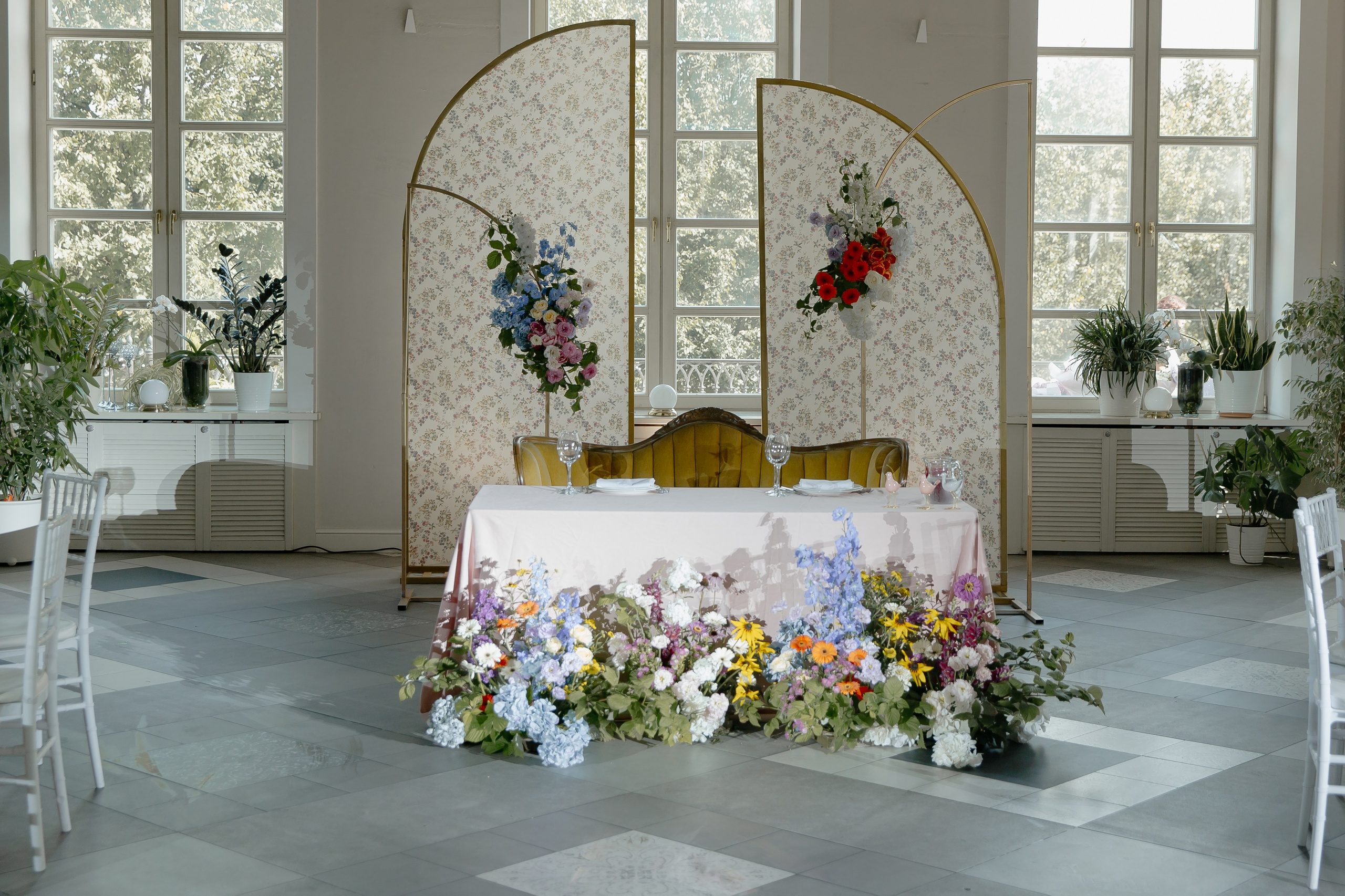 25.08.2024. RETOUCH-HOUSE