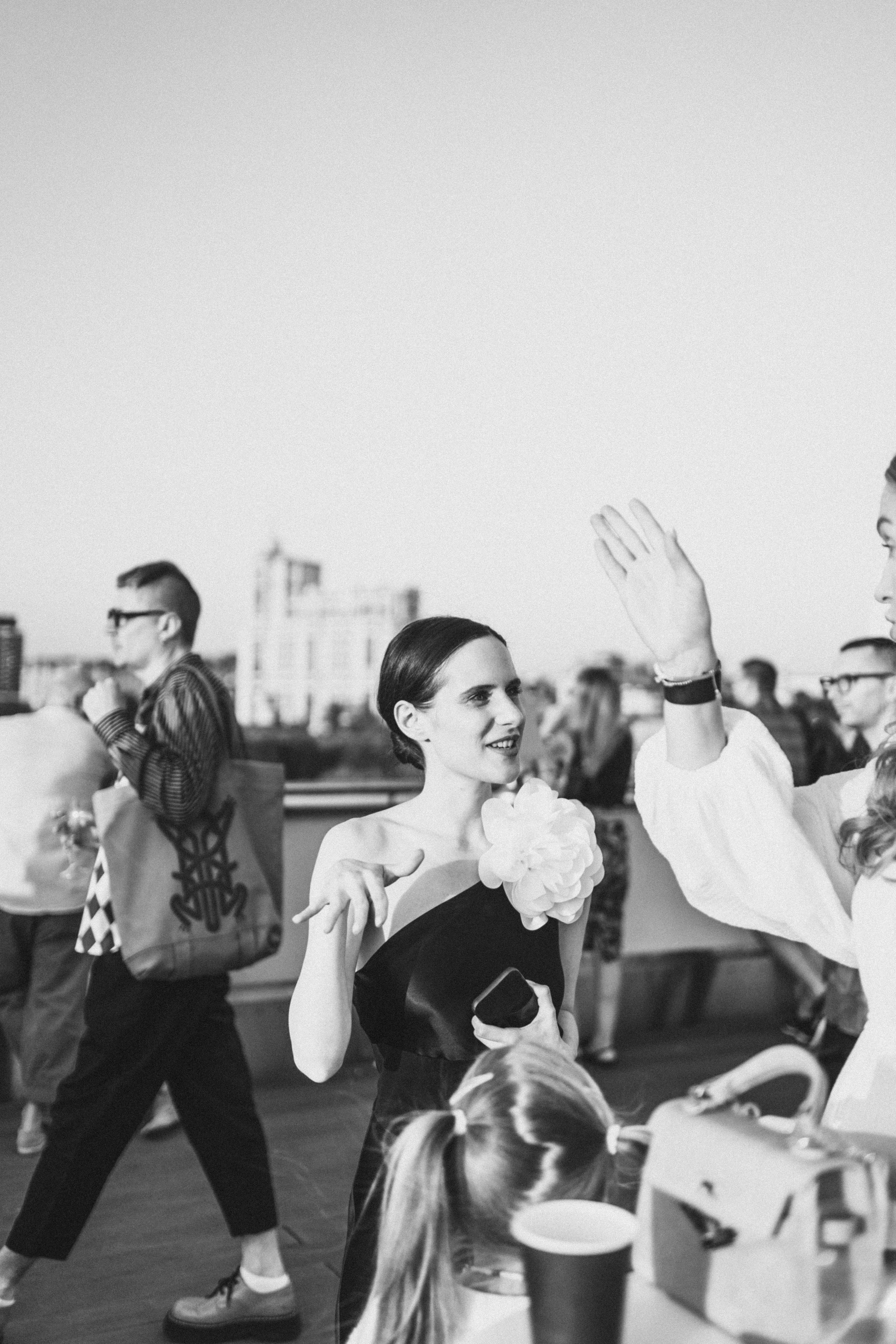 Выставка на крыше Парка Горького. Семейный и детский фотограф и видеограф в Москве, Серпухове и Тарусе Валерия Сорокина