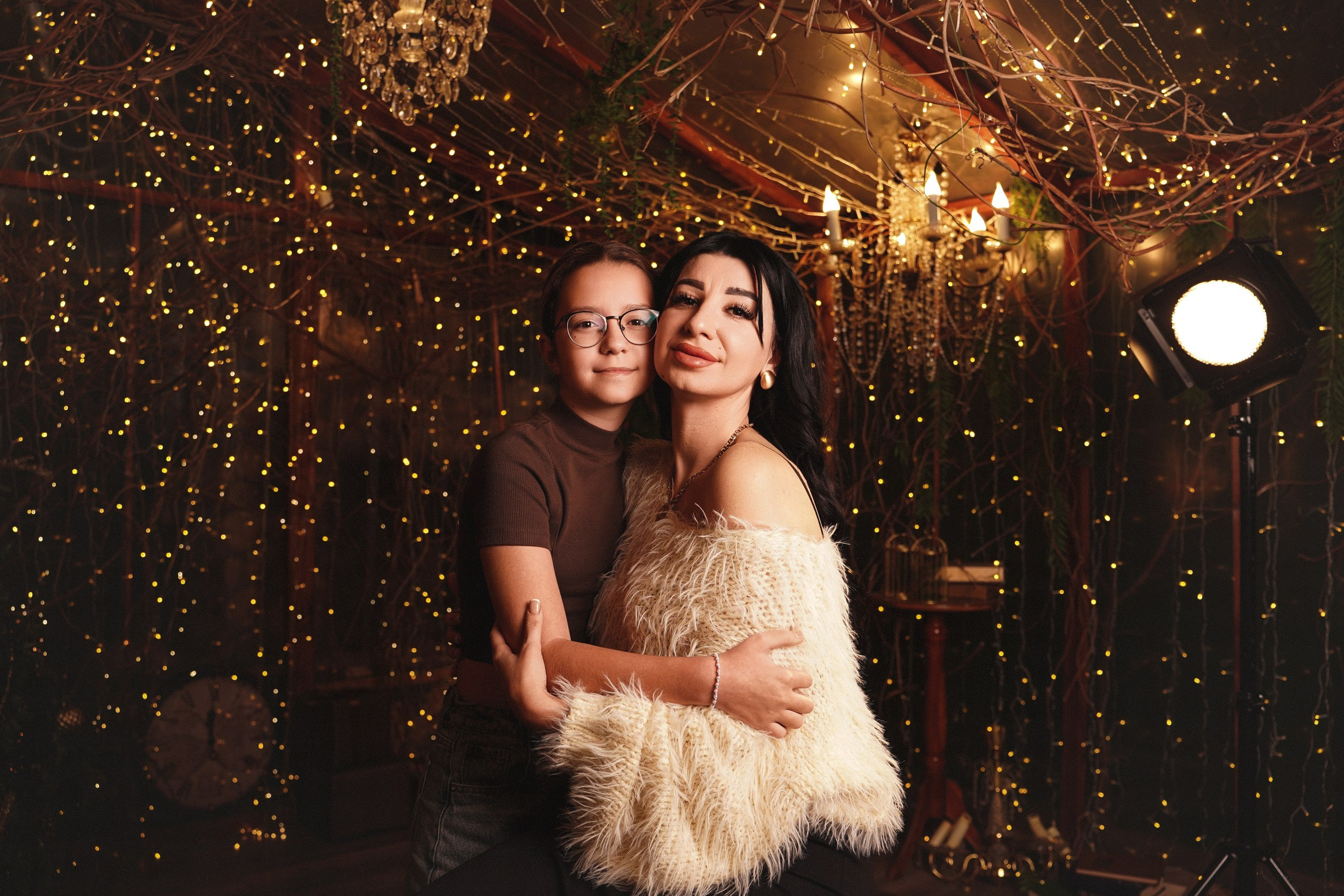 Новогодняя фотосессия в Ростове-на-Дону. Мама и дочь в фотостудии Royal. Свадебный фотограф в Ростове-на-Дону. Таинство Крещения и Венчания, семейные фотосессии. Алёна Чёботова