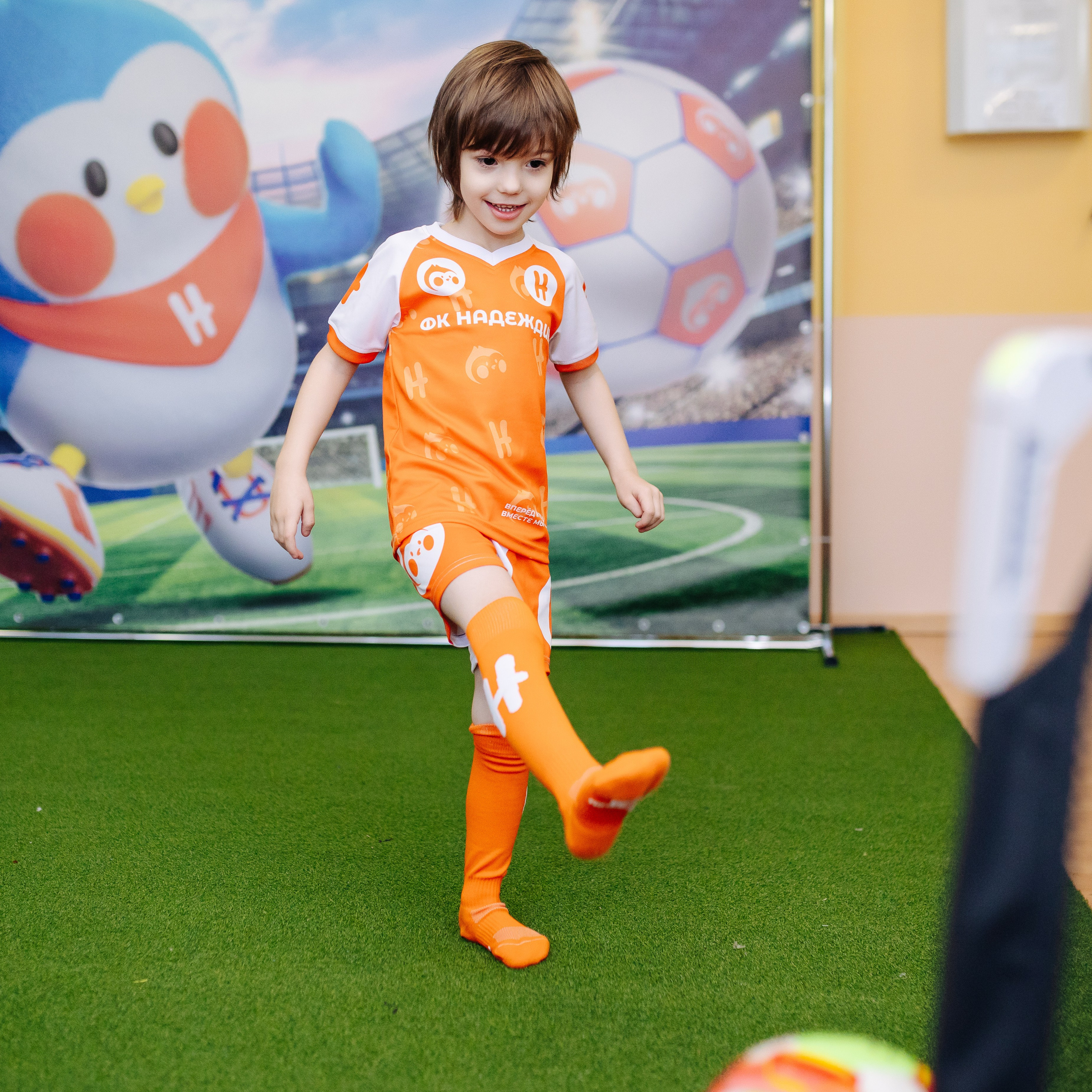 Фотосессия с кубком в детских садах г. Магнитогорска. Денис Прохоров Фотограф в г. Магнитогорск